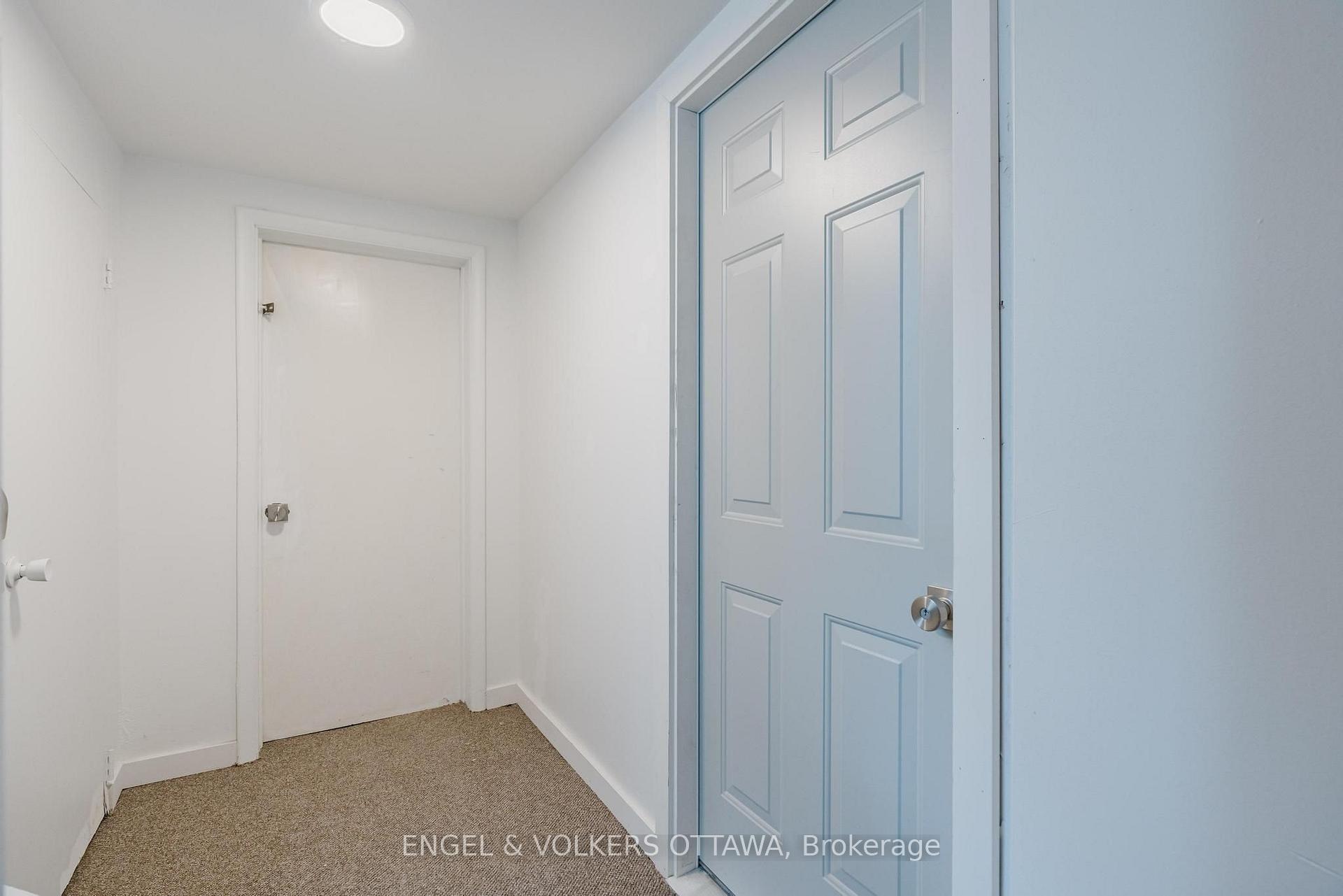 Photo 26 of Unit 3, 896 Pinewood Crescent, Ottawa, Queensway Terrace North — HOMEH