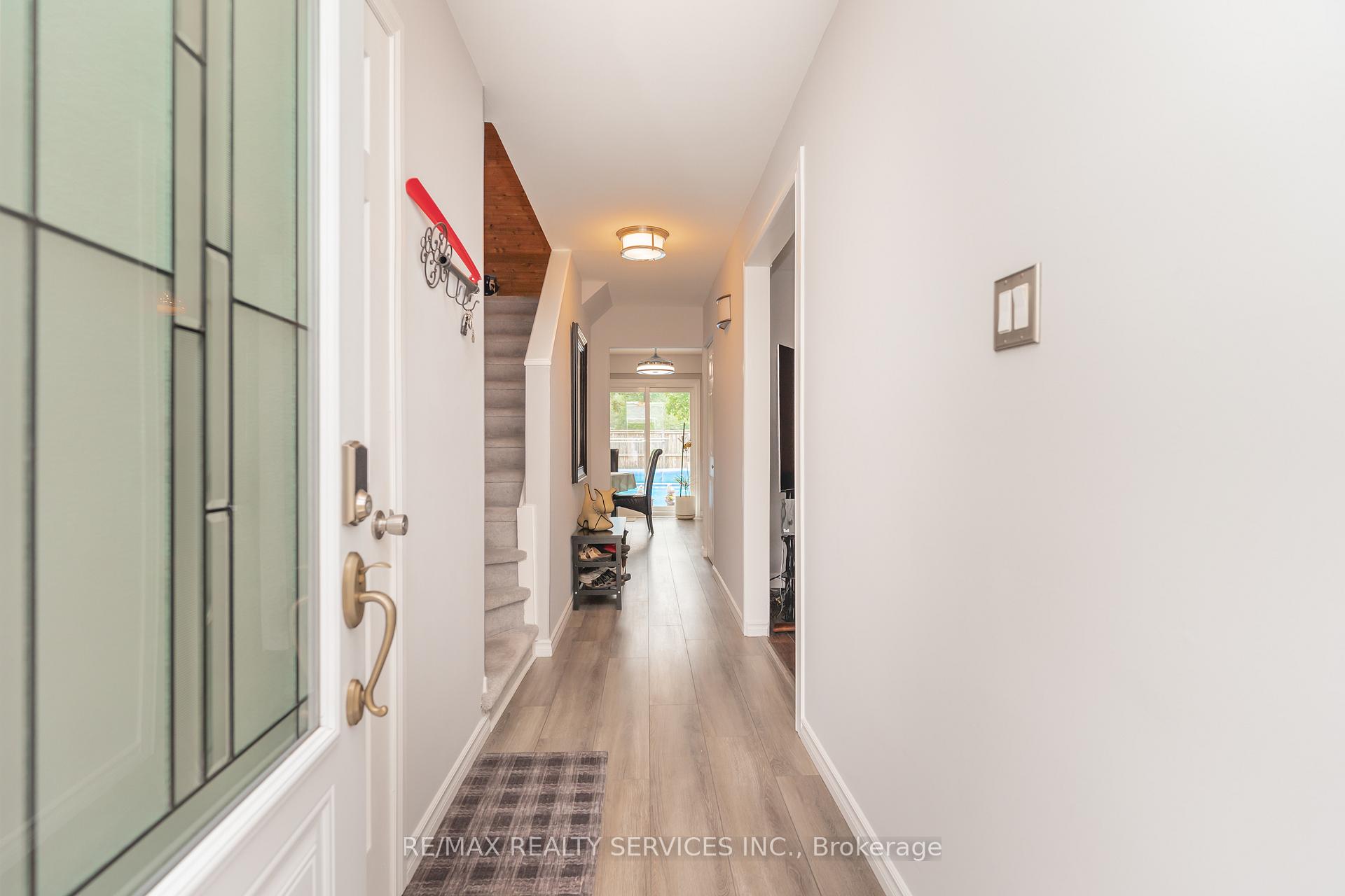 Photo 4 of 6 Lauderdale Road, Brampton, Madoc — HOMEH