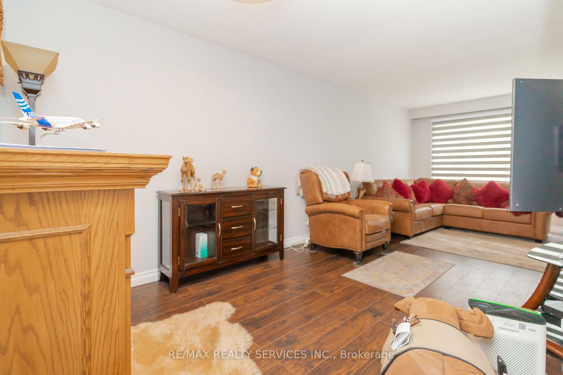 Photo 9 of 6 Lauderdale Road, Brampton, Madoc — HOMEH