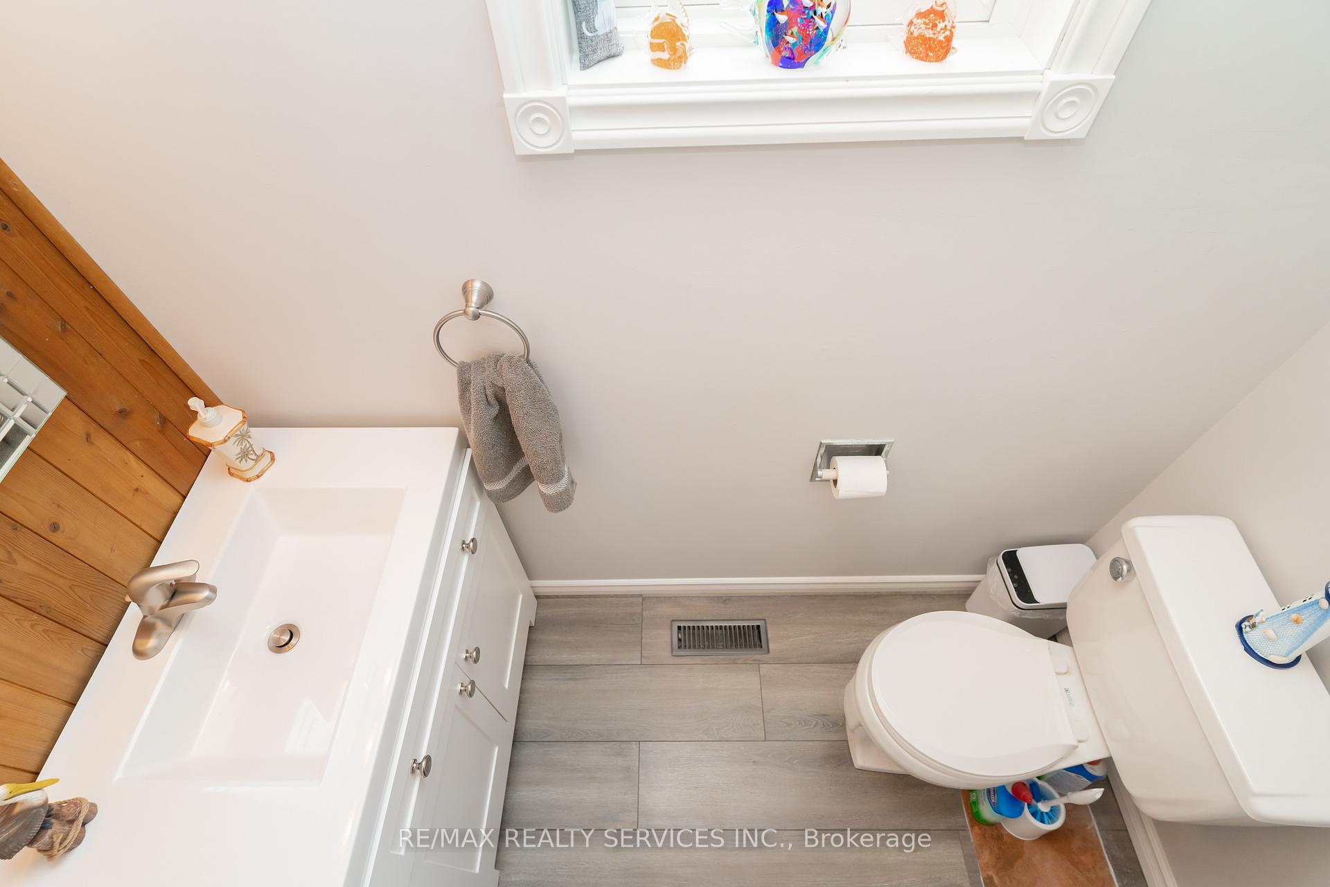 Photo 20 of 6 Lauderdale Road, Brampton, Madoc — HOMEH