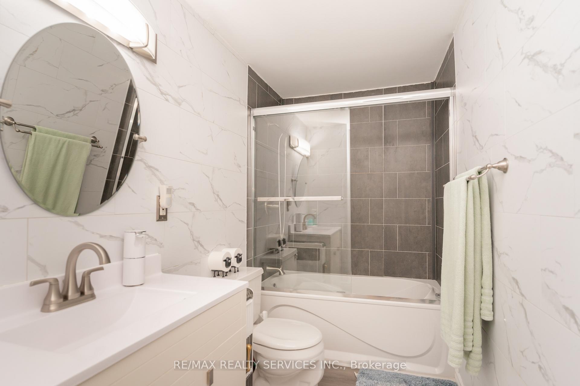 Photo 27 of 6 Lauderdale Road, Brampton, Madoc — HOMEH