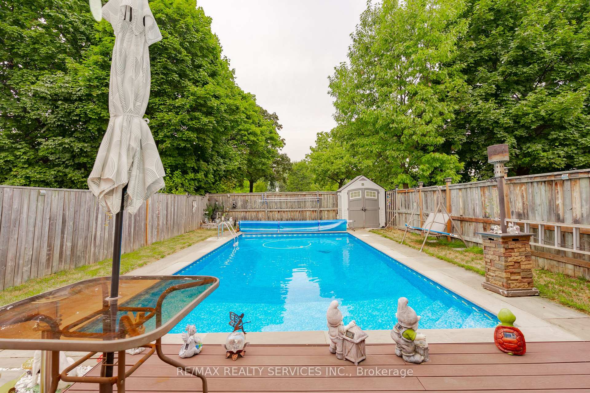Photo 35 of 6 Lauderdale Road, Brampton, Madoc — HOMEH