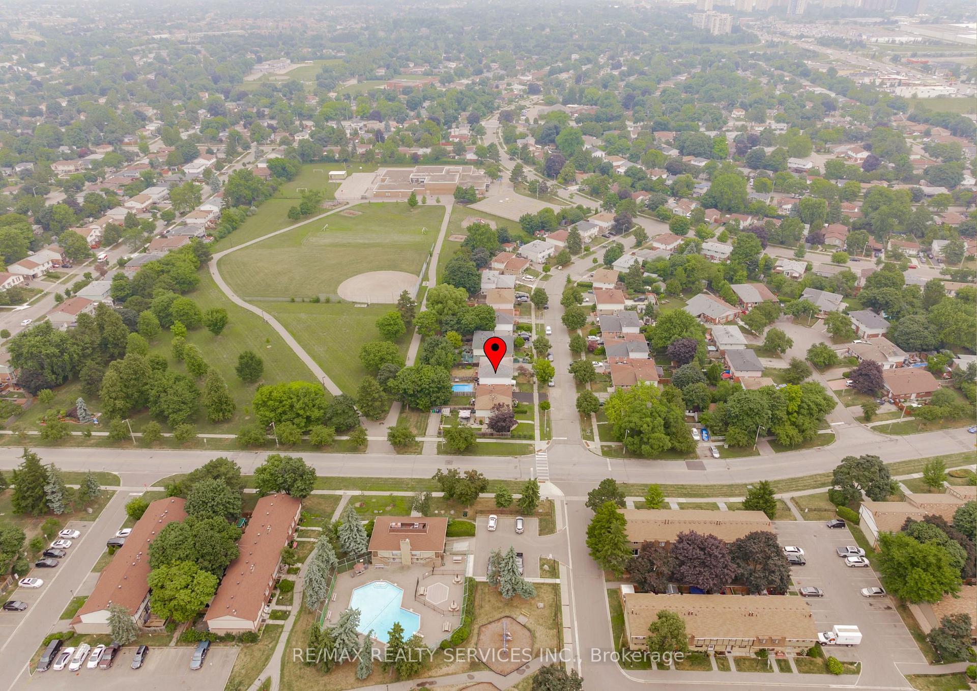 Photo 43 of 6 Lauderdale Road, Brampton, Madoc — HOMEH
