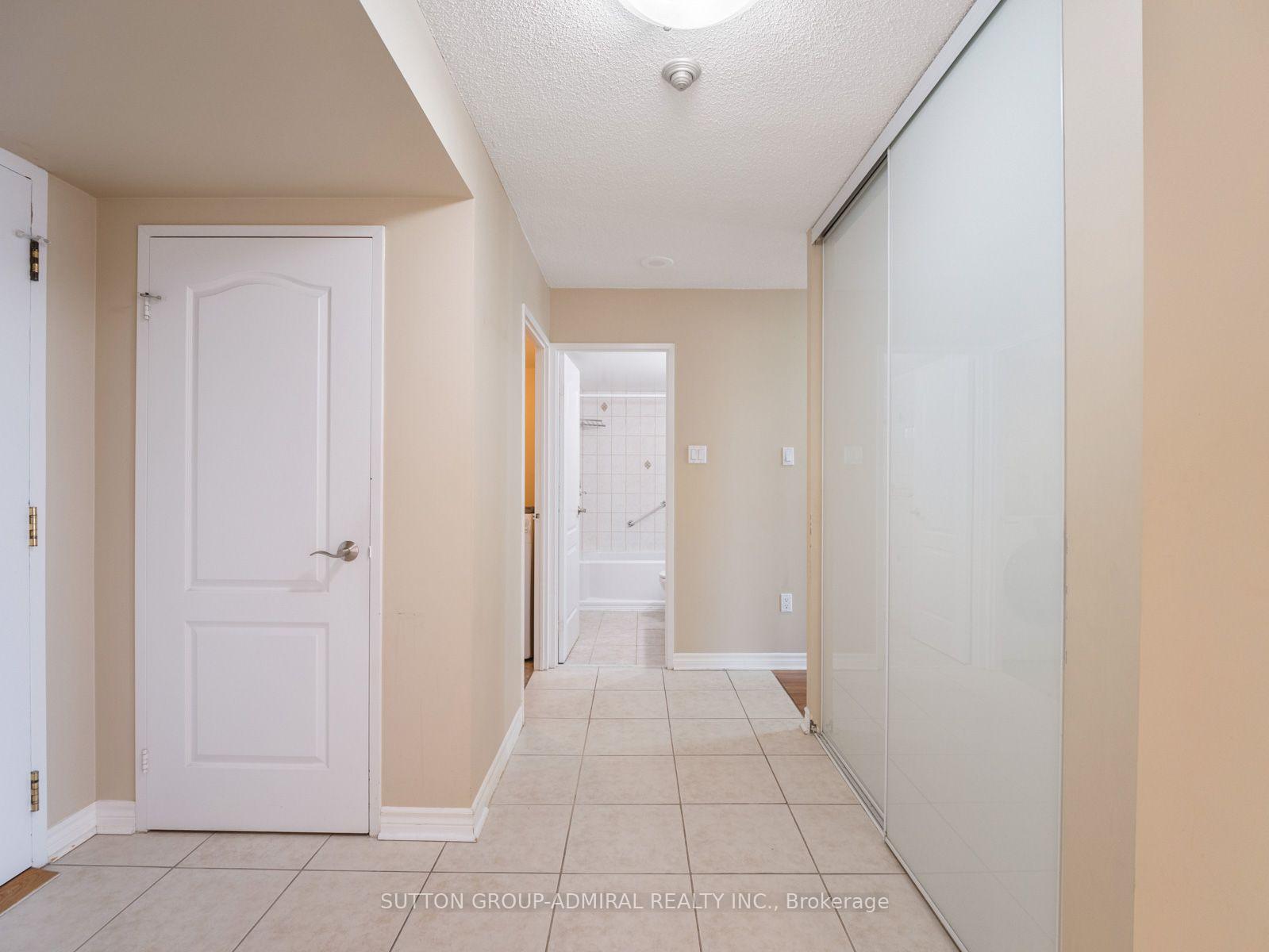 Photo 4 of Unit 1012, 7420 Bathurst Street, Vaughan, Brownridge — HOMEH