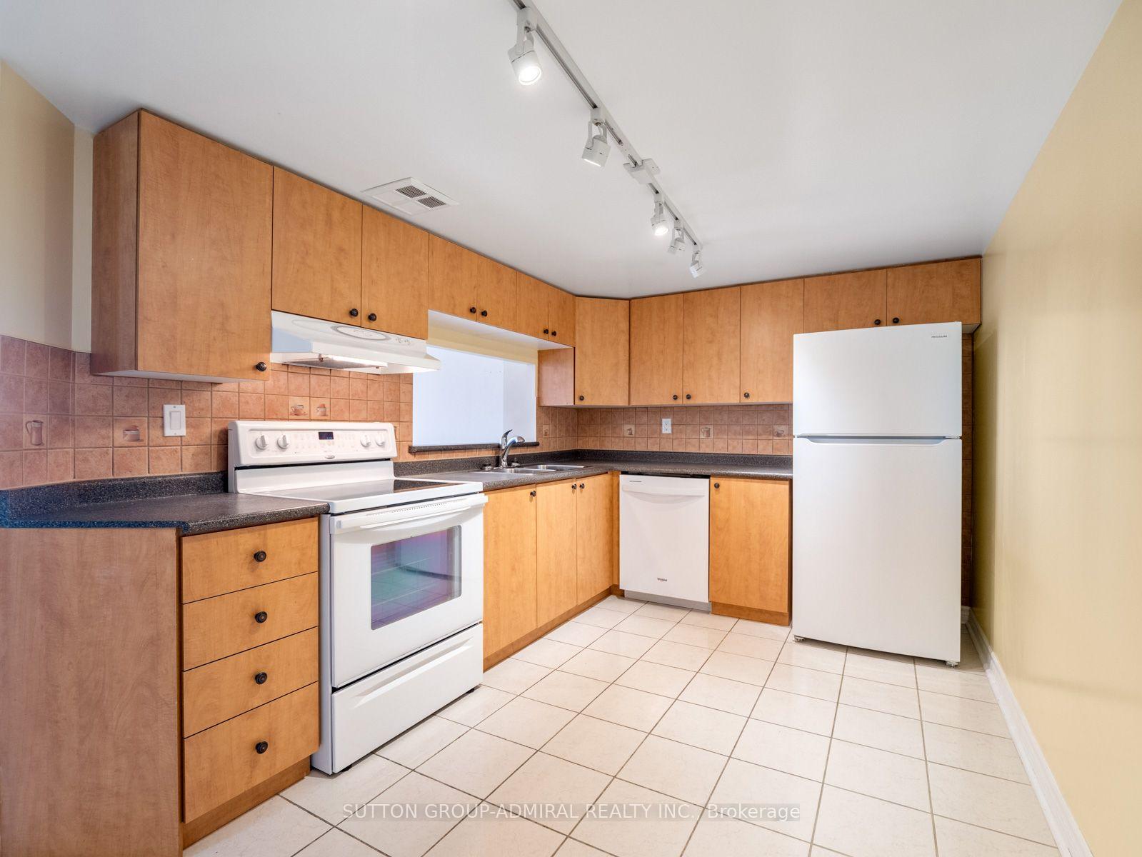 Photo 24 of Unit 1012, 7420 Bathurst Street, Vaughan, Brownridge — HOMEH