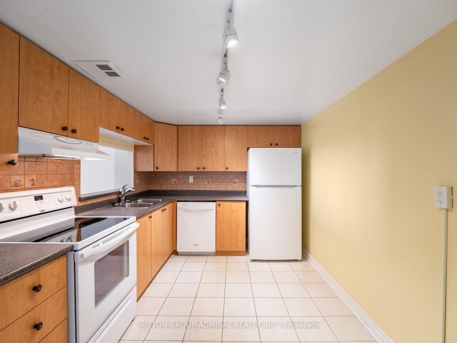 Photo 25 of Unit 1012, 7420 Bathurst Street, Vaughan, Brownridge — HOMEH