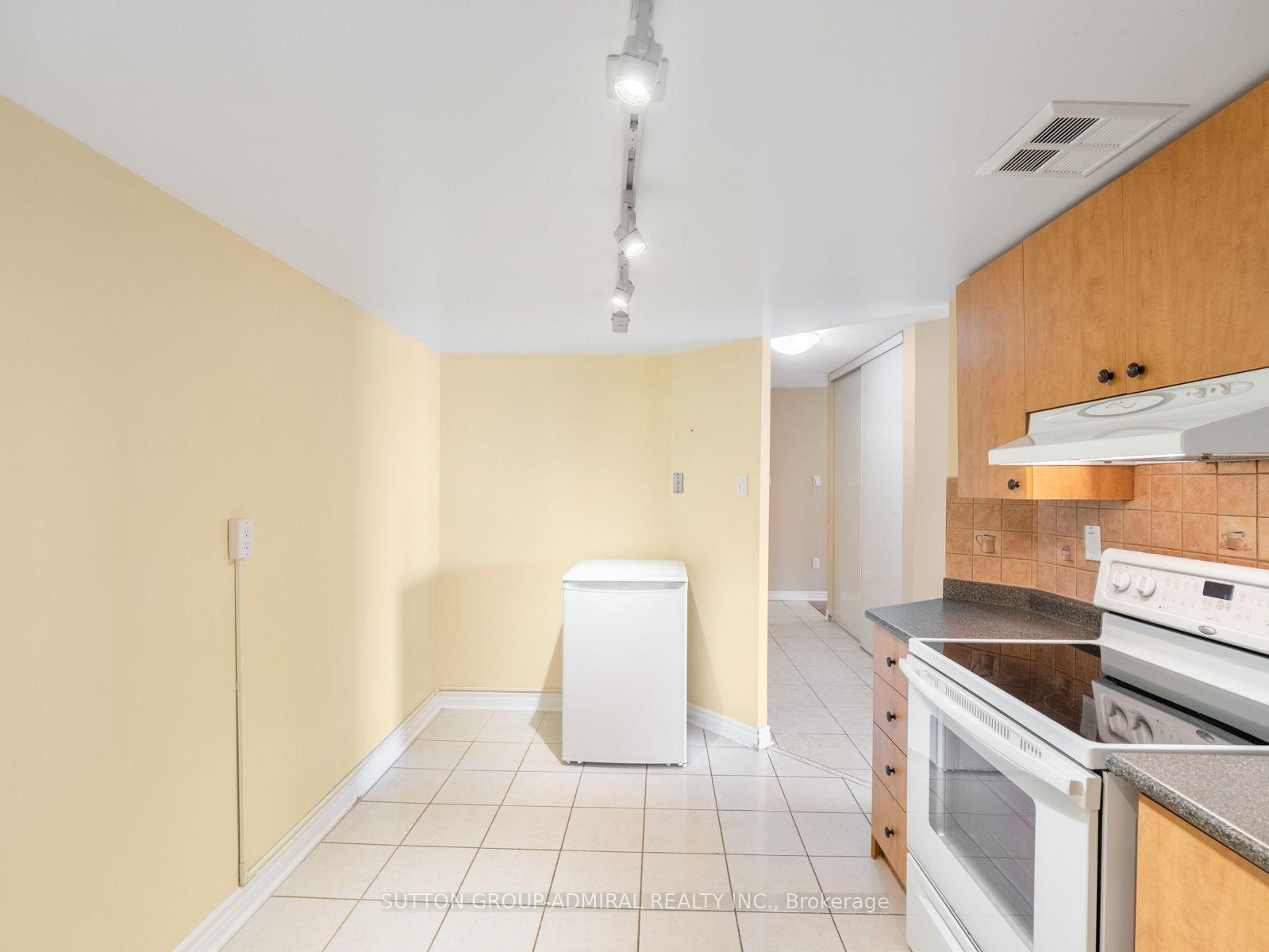 Photo 26 of Unit 1012, 7420 Bathurst Street, Vaughan, Brownridge — HOMEH
