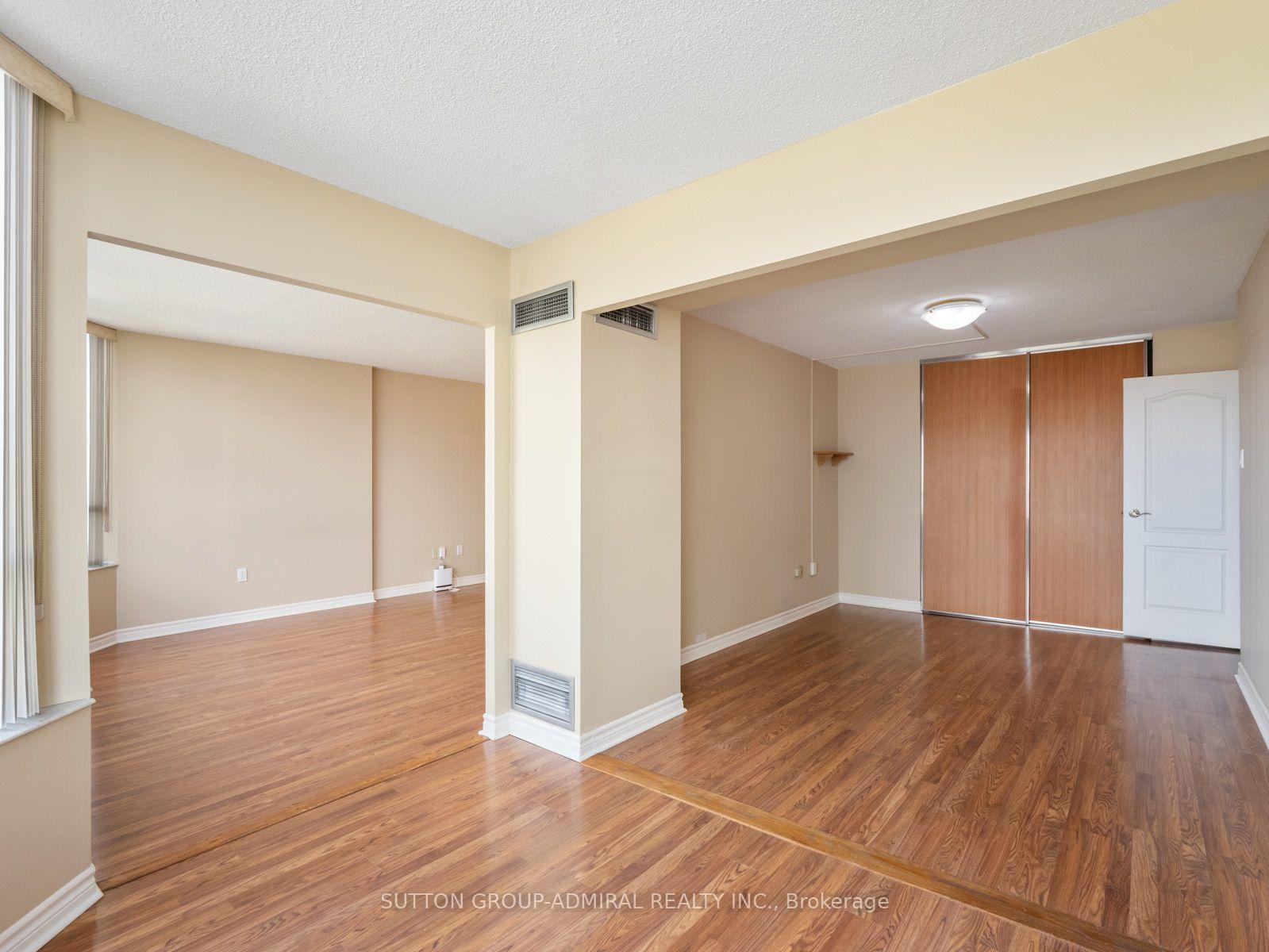 Photo 19 of Unit 1012, 7420 Bathurst Street, Vaughan, Brownridge — HOMEH
