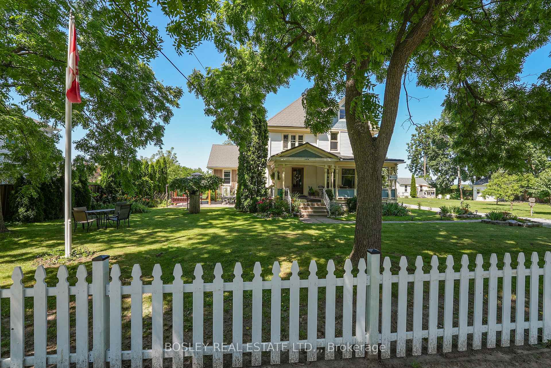 Photo of 1376 York Road
