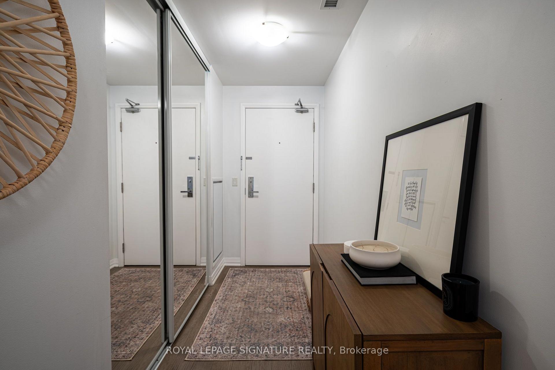 Photo 4 of Unit 311, 59 Annie Craig Drive, Etobicoke, Mimico — HOMEH