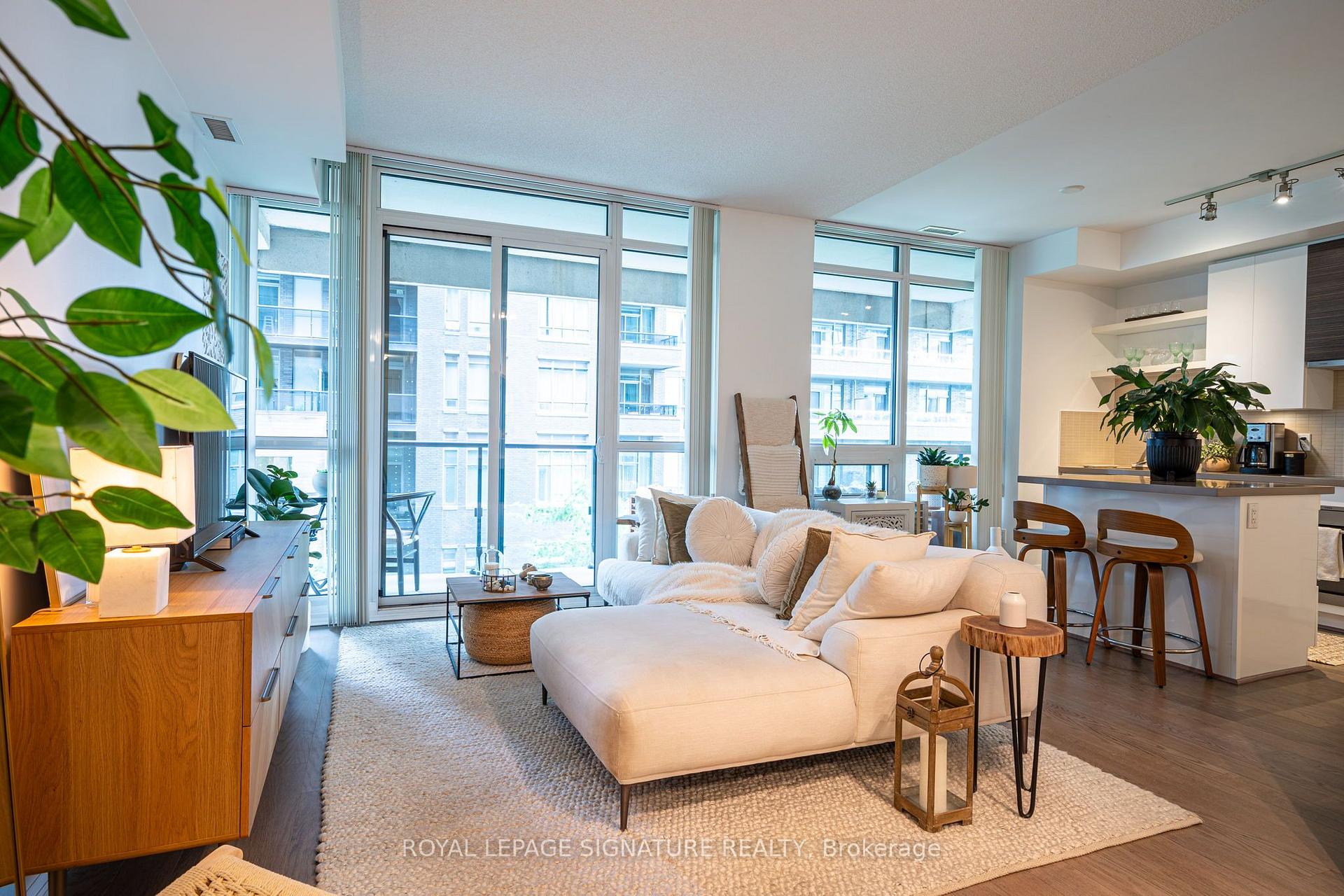 Photo 1 of Unit 311, 59 Annie Craig Drive, Etobicoke, Mimico — HOMEH