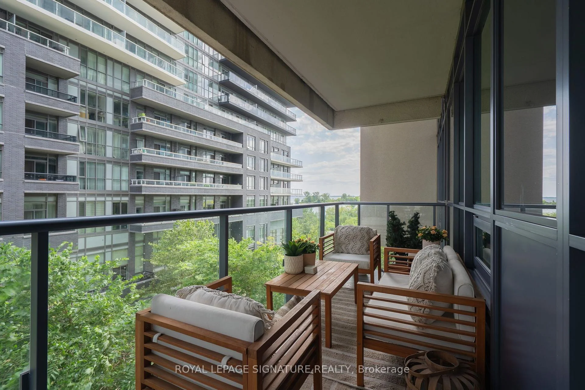 Photo 14 of Unit 311, 59 Annie Craig Drive, Etobicoke, Mimico — HOMEH
