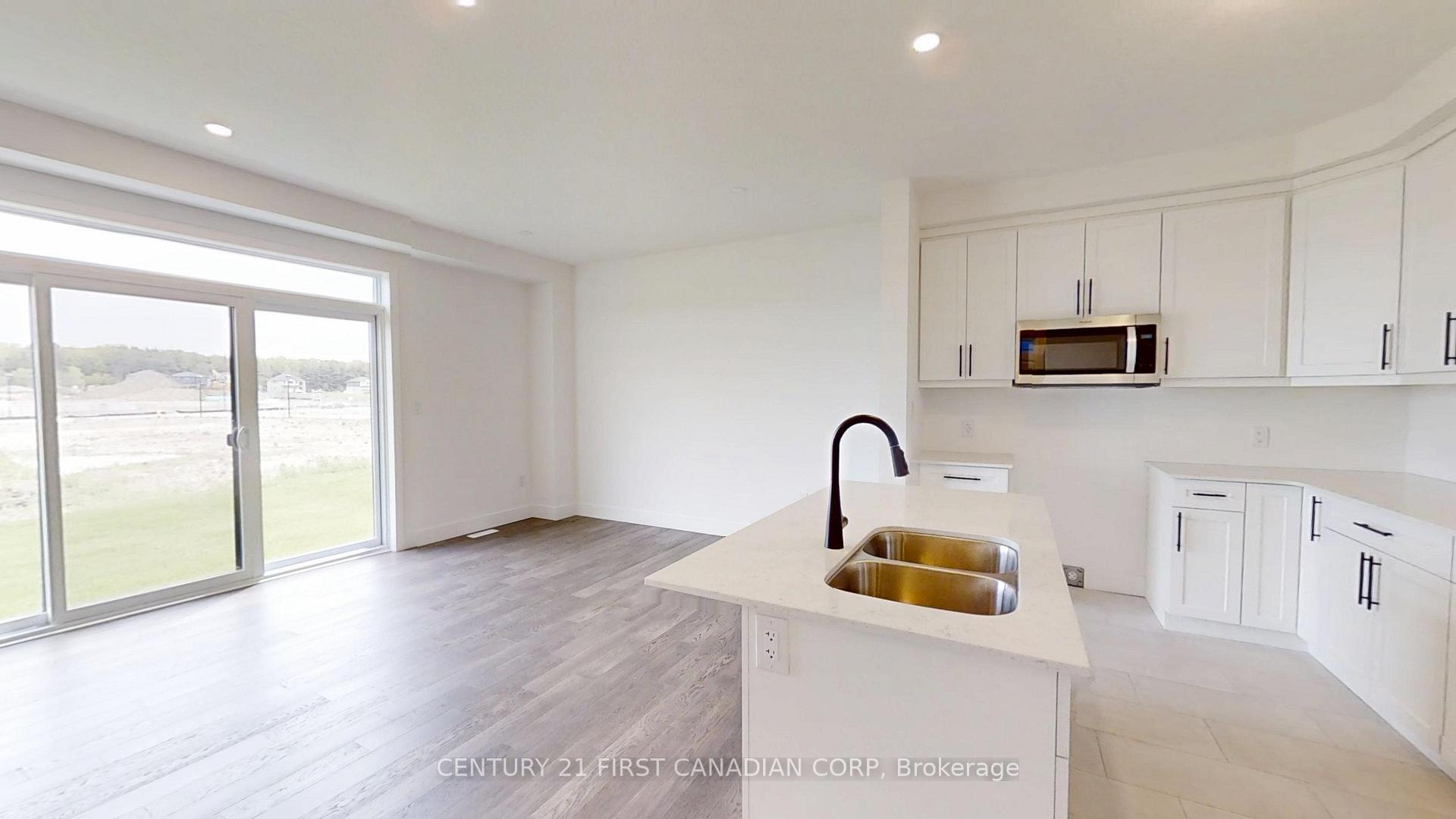 Photo 5 of 1225 Tulloch Avenue, London, South U — HOMEH