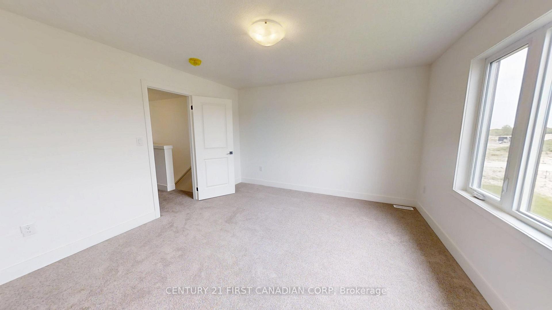 Photo 11 of 1225 Tulloch Avenue, London, South U — HOMEH