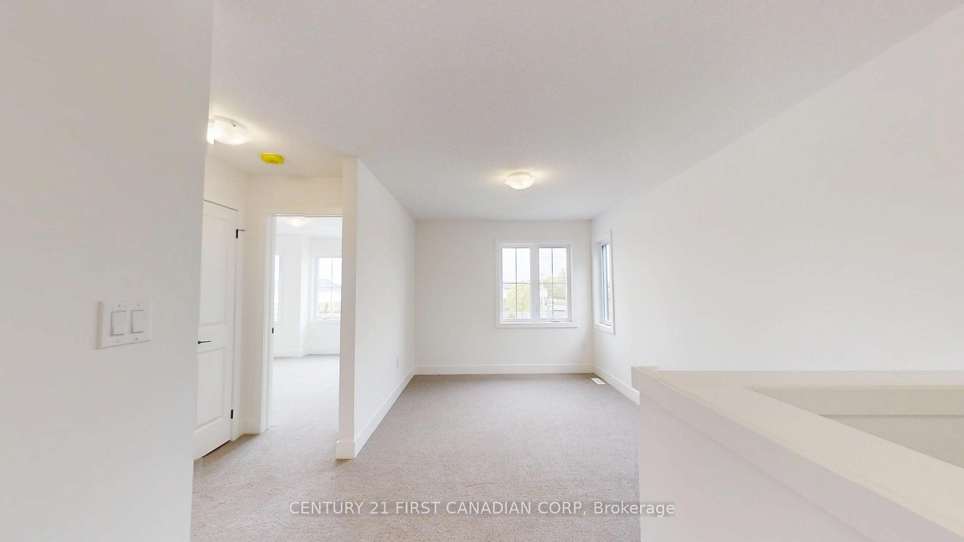 Photo 12 of 1225 Tulloch Avenue, London, South U — HOMEH