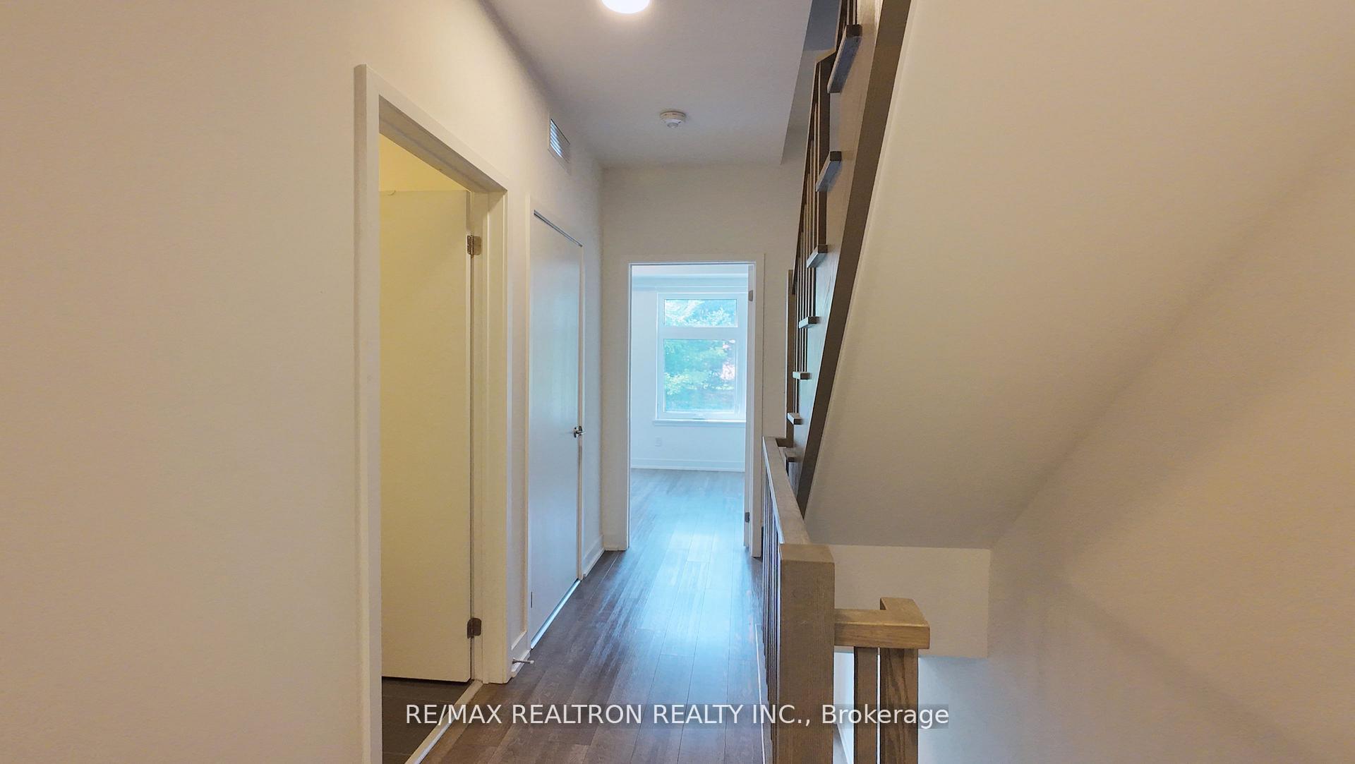 Photo 9 of Unit 128, 20 Echo Point, Scarborough, L'Amoreaux — HOMEH