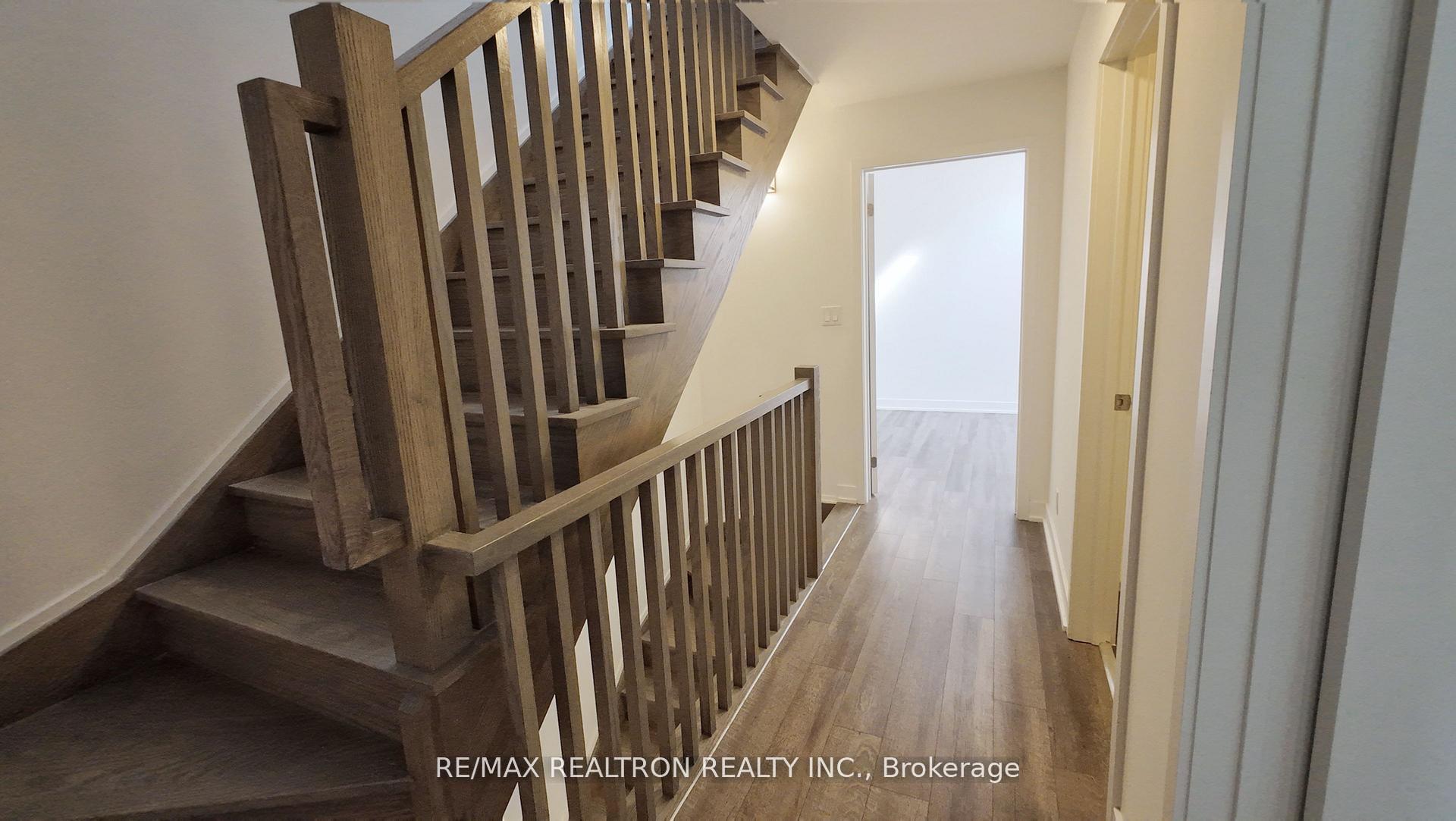 Photo 15 of Unit 128, 20 Echo Point, Scarborough, L'Amoreaux — HOMEH