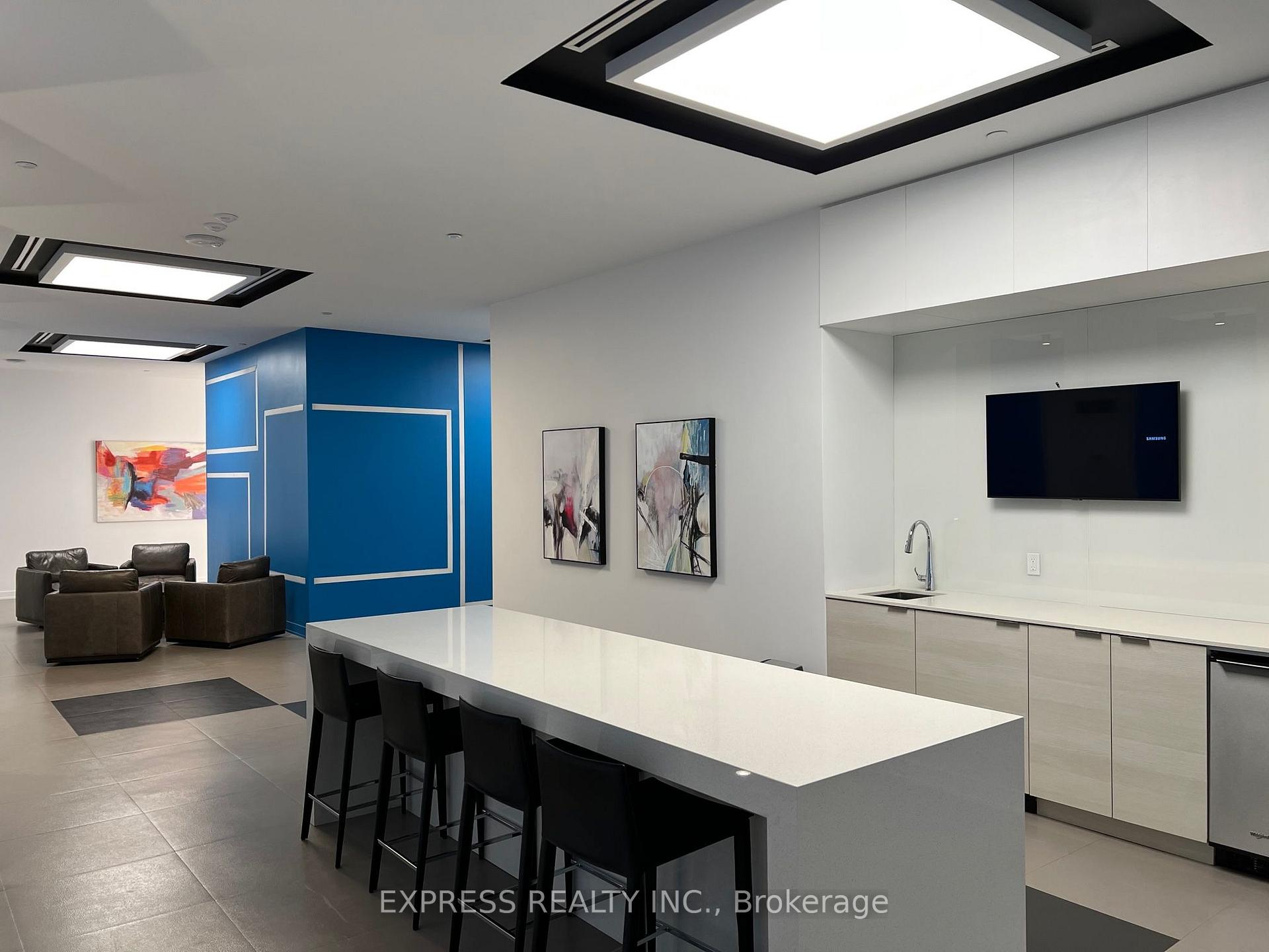 Photo 12 of Unit 2306, 195 Redpath Avenue, Toronto, Mount Pleasant West — HOMEH