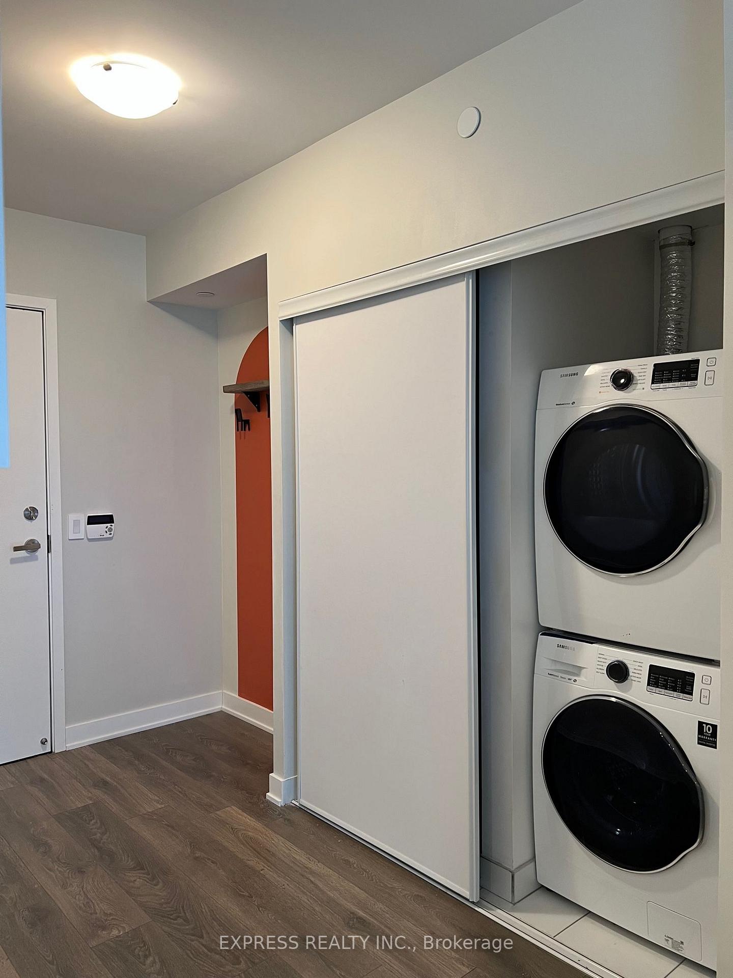 Photo 18 of Unit 2306, 195 Redpath Avenue, Toronto, Mount Pleasant West — HOMEH