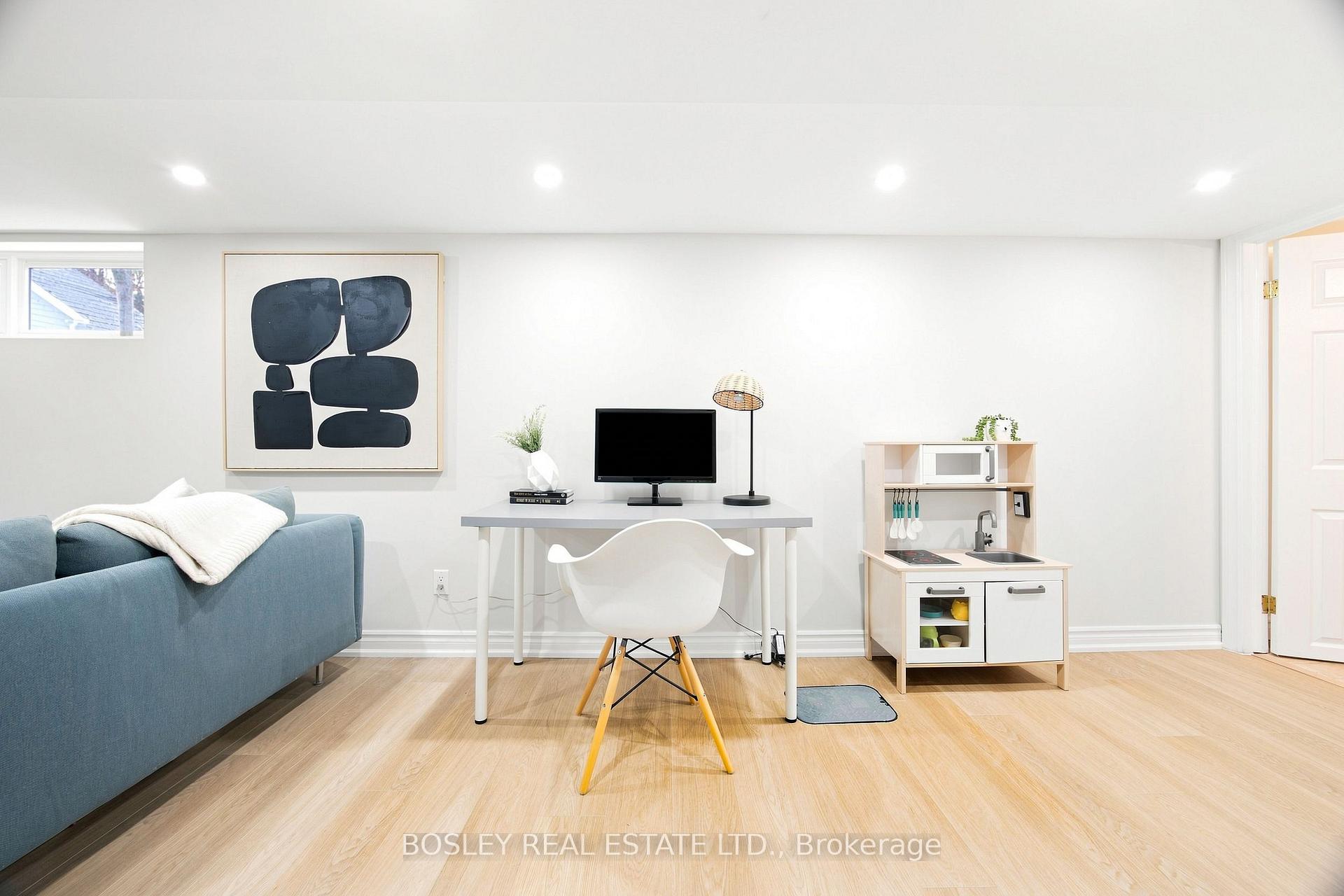 Photo 31 of 100 Springdale Boulevard, Toronto, Danforth Village-East York — HOMEH