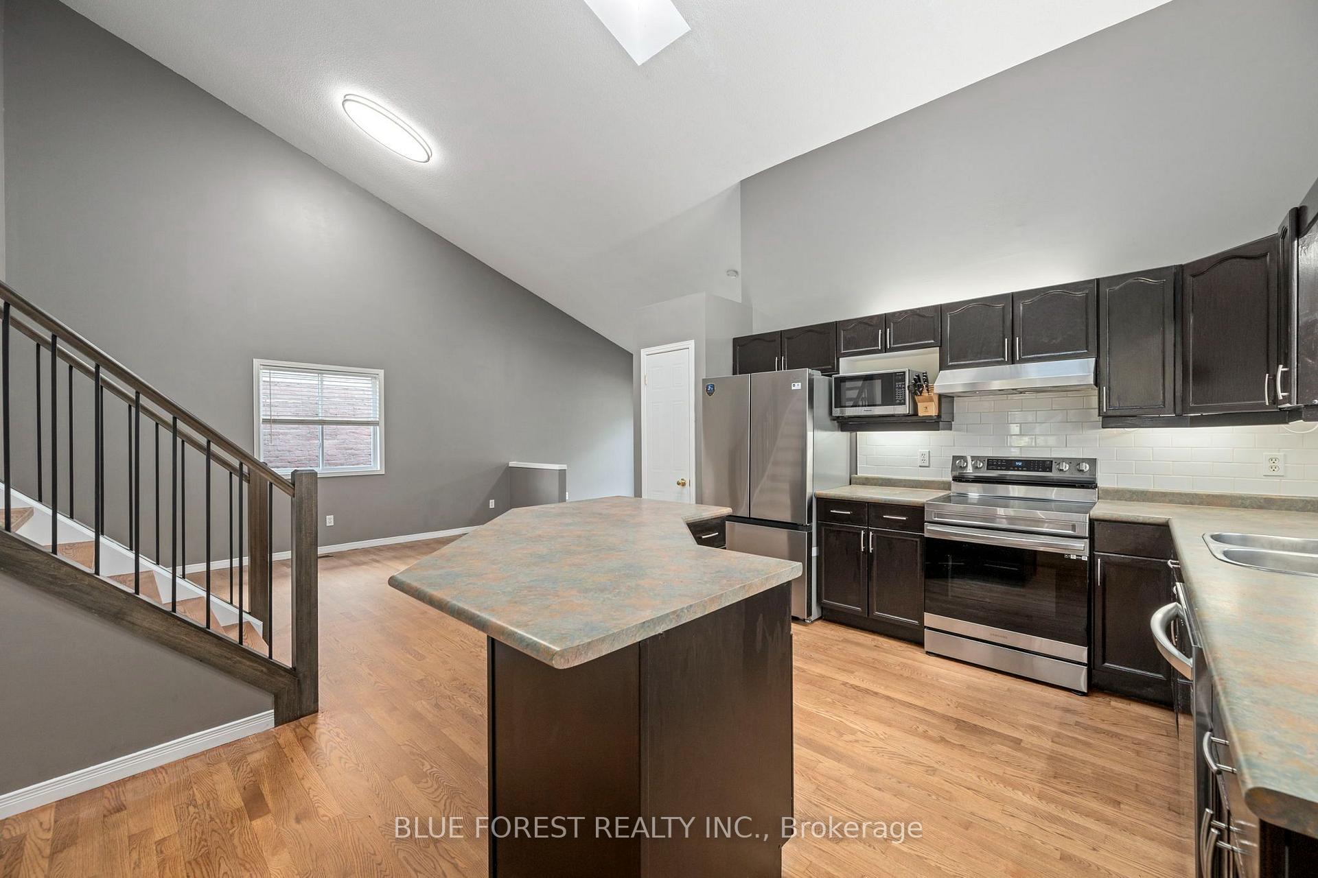 Photo 10 of 1387 Idylwood Road, London, East D — HOMEH
