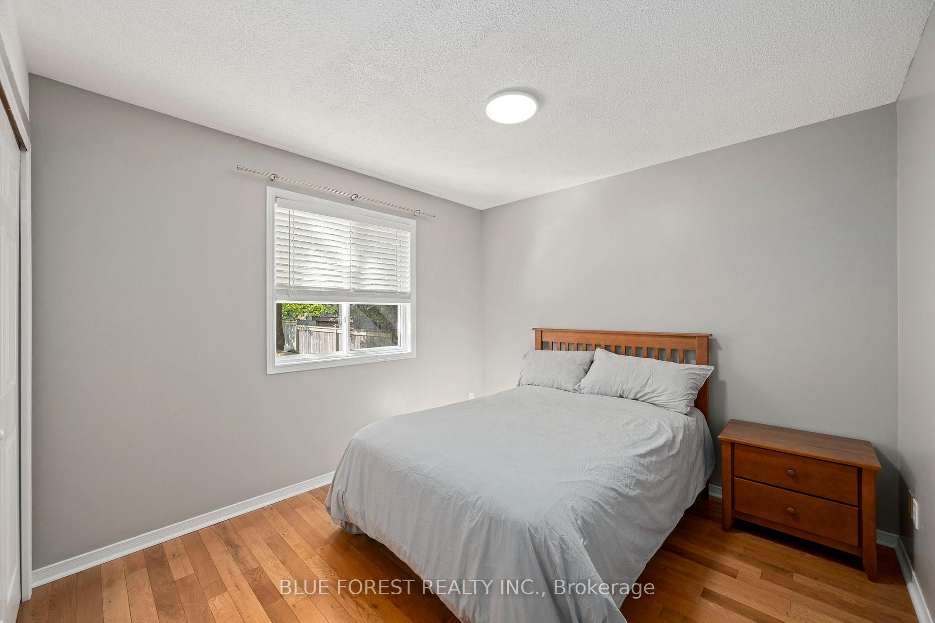 Photo 14 of 1387 Idylwood Road, London, East D — HOMEH