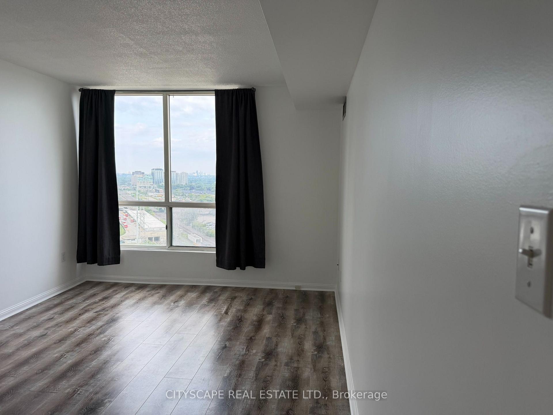 Photo 9 of Unit 1906, 101 Subway Crescent, Etobicoke, Islington-City Centre West — HOMEH