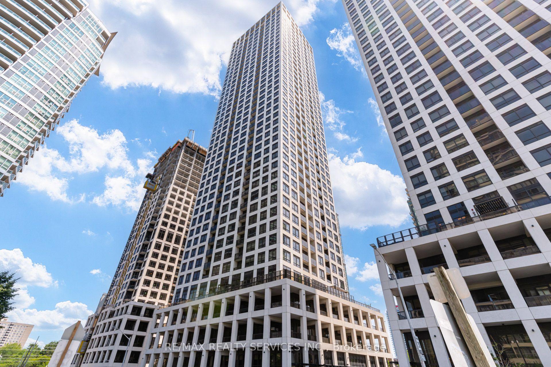 Front of Unit 308, 30 Elm Drive W