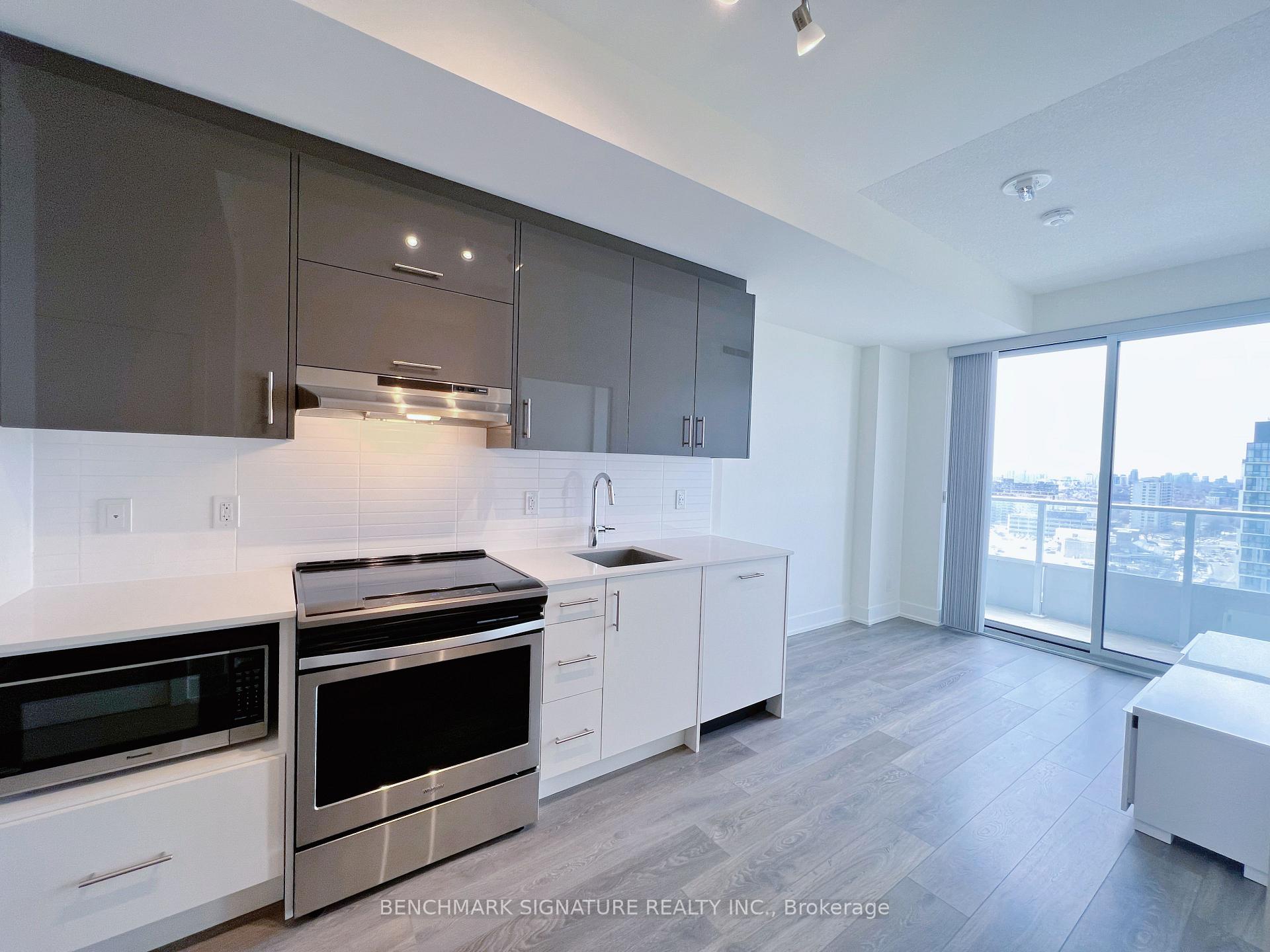 Photo of Unit 1805, 180 Fairview Mall Drive