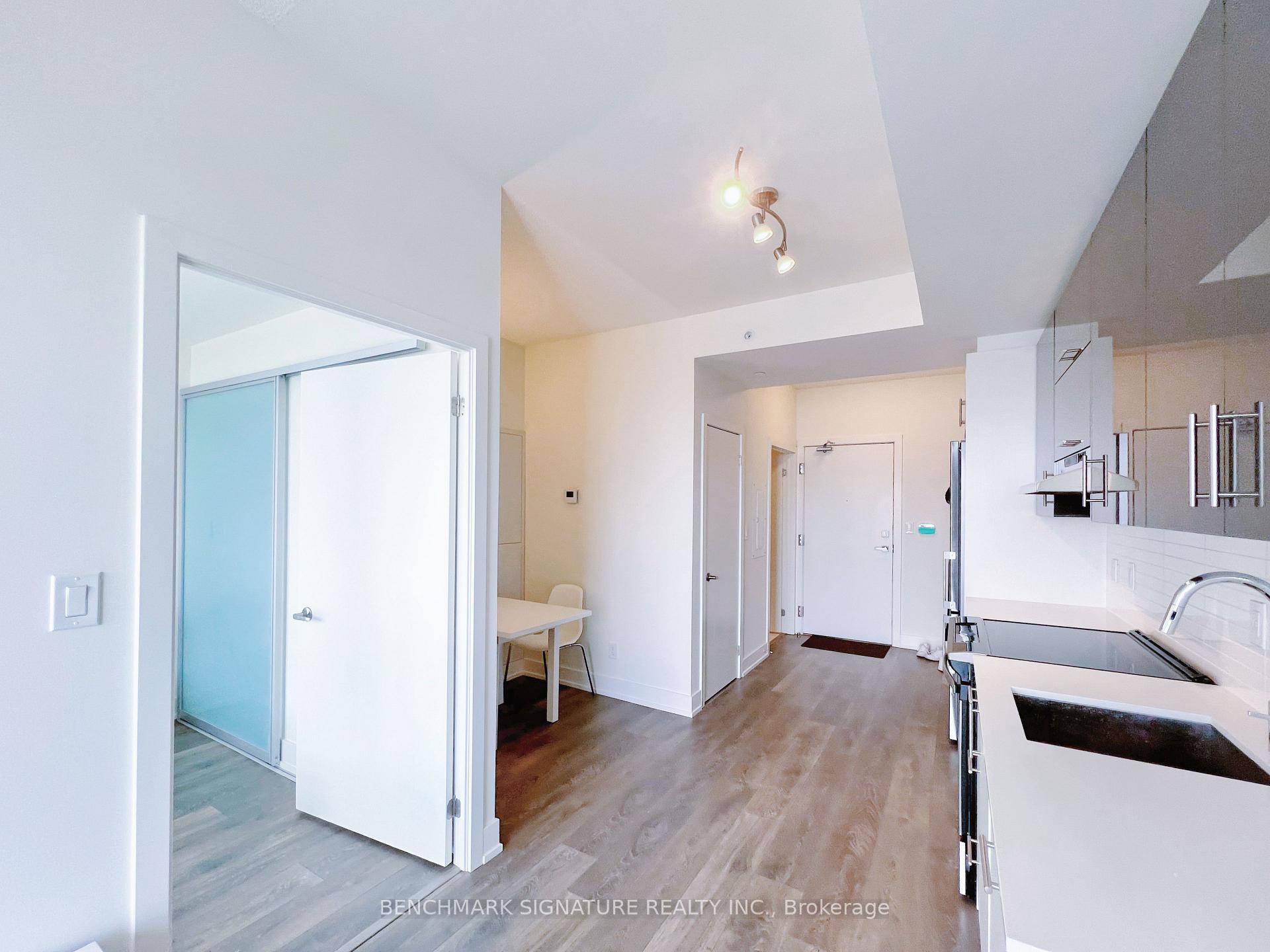 Photo 3 of Unit 1805, 180 Fairview Mall Drive, North York, Don Valley Village — HOMEH