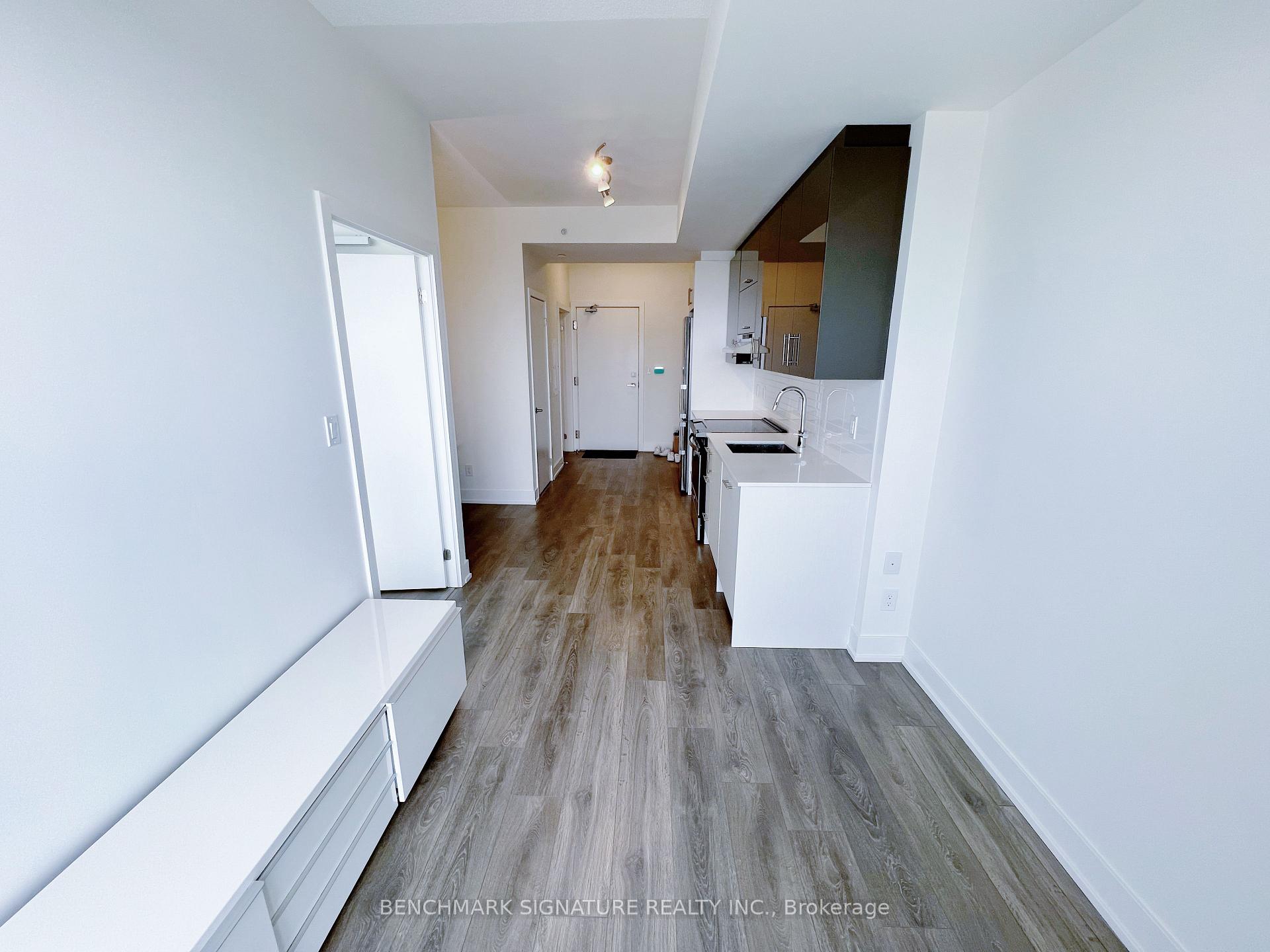 Photo 4 of Unit 1805, 180 Fairview Mall Drive, North York, Don Valley Village — HOMEH