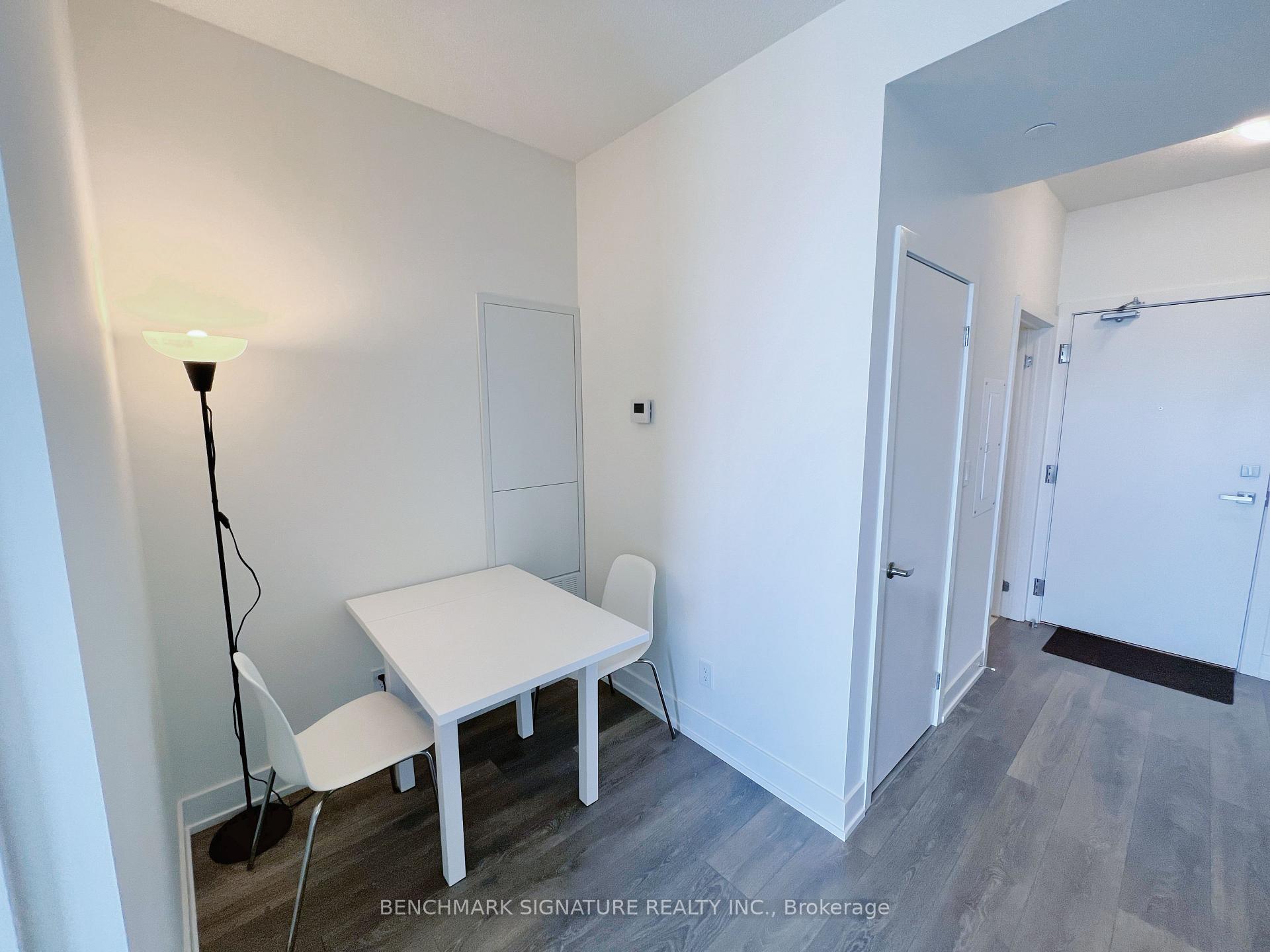 Photo 5 of Unit 1805, 180 Fairview Mall Drive, North York, Don Valley Village — HOMEH