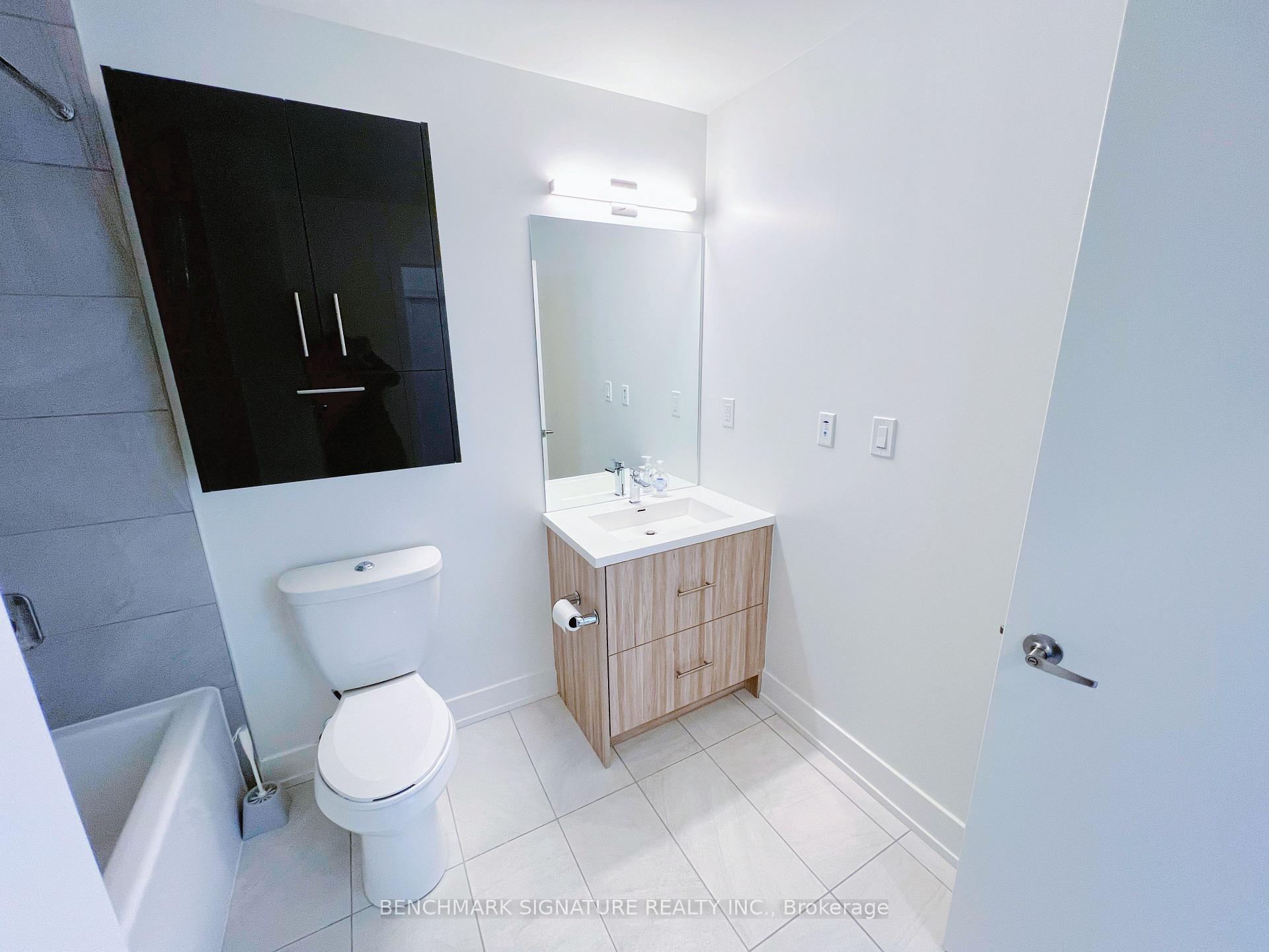 Photo 9 of Unit 1805, 180 Fairview Mall Drive, North York, Don Valley Village — HOMEH