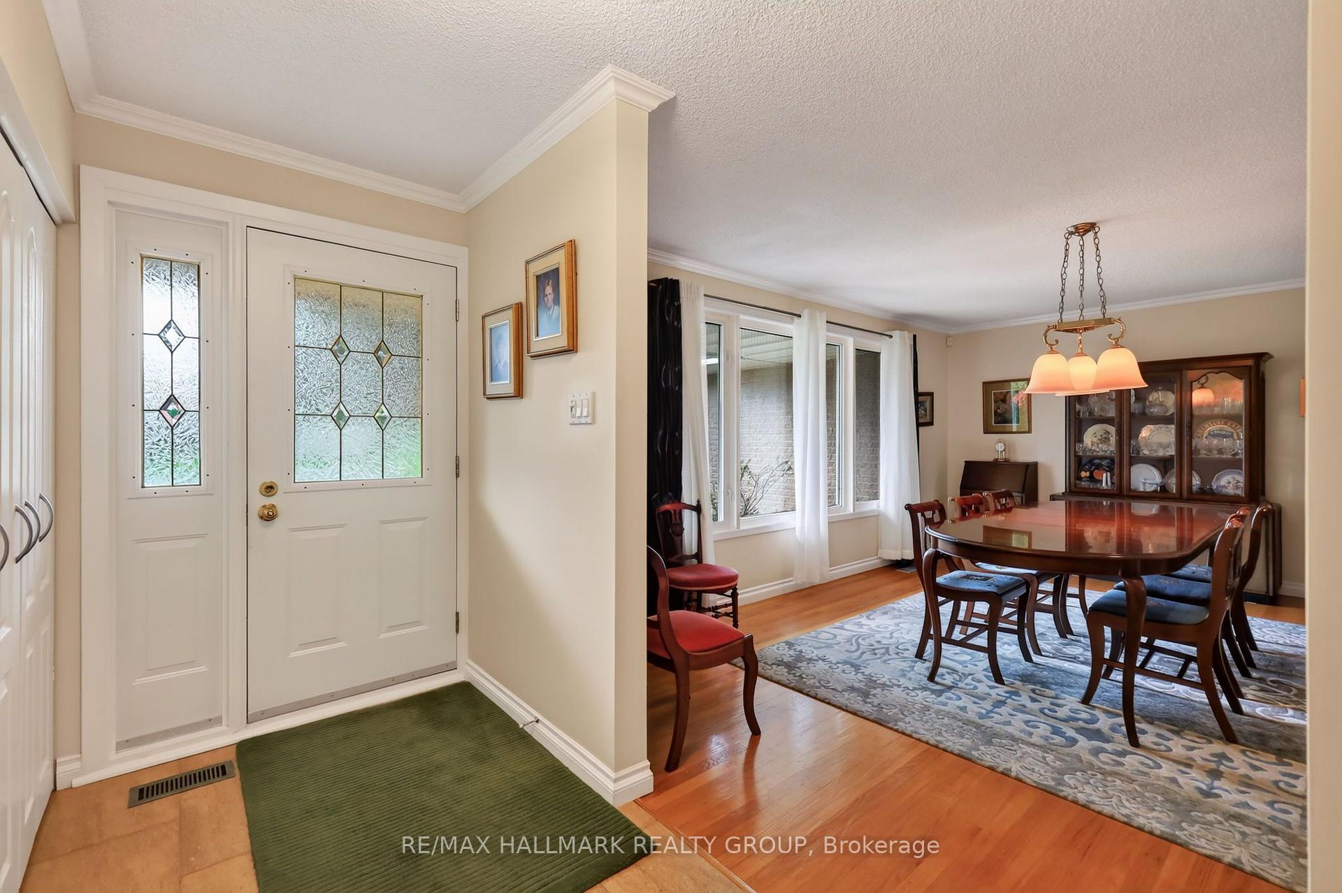 Photo 3 of 2692 Colman Street, Ottawa, Riverside Park — HOMEH
