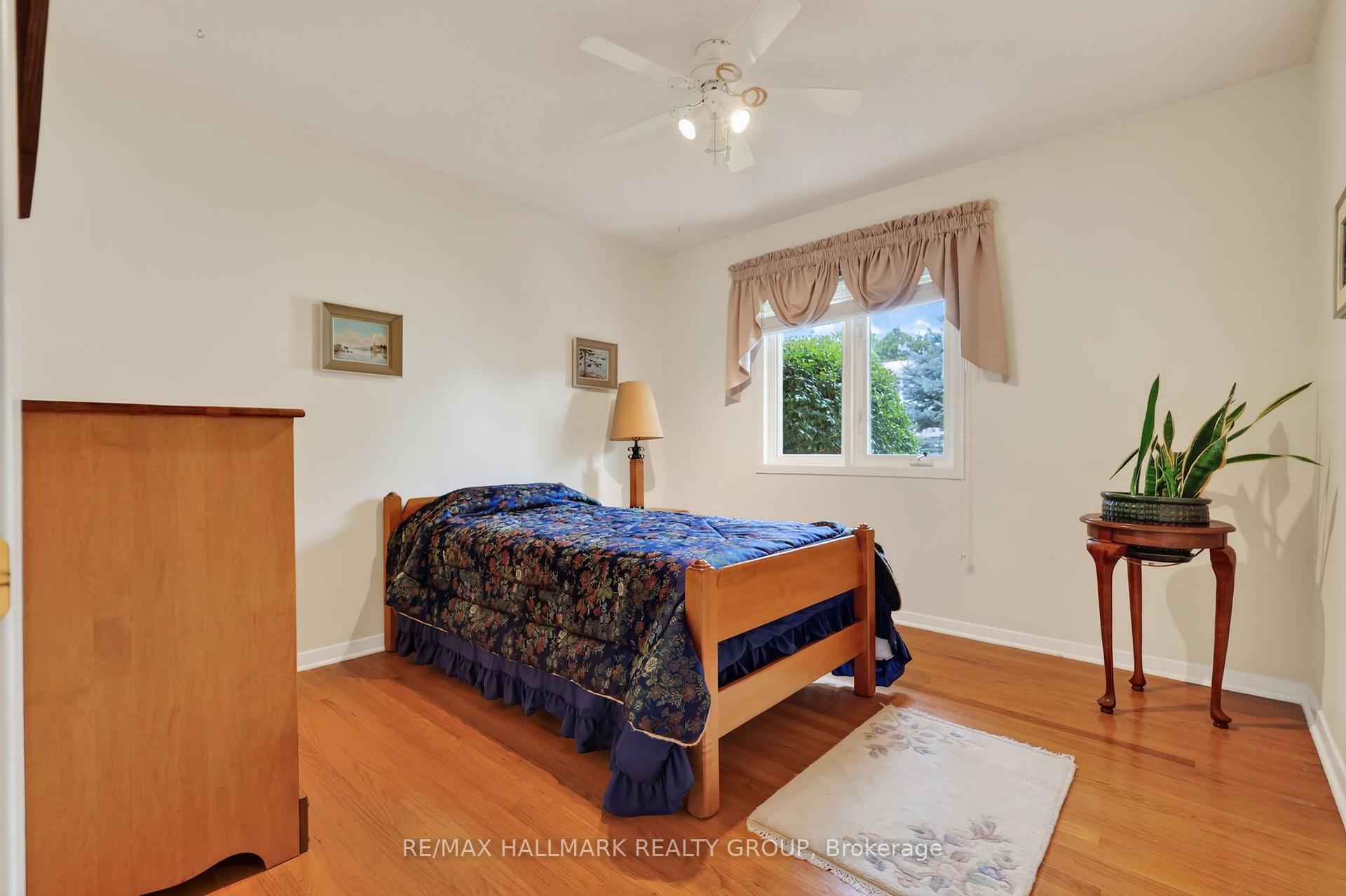 Photo 25 of 2692 Colman Street, Ottawa, Riverside Park — HOMEH