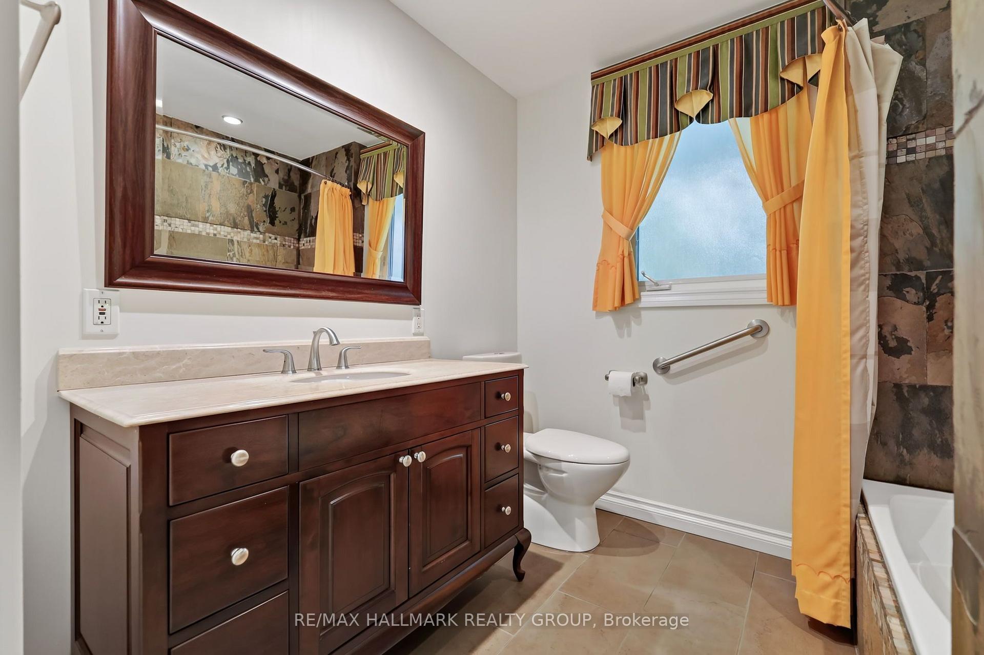 Photo 31 of 2692 Colman Street, Ottawa, Riverside Park — HOMEH