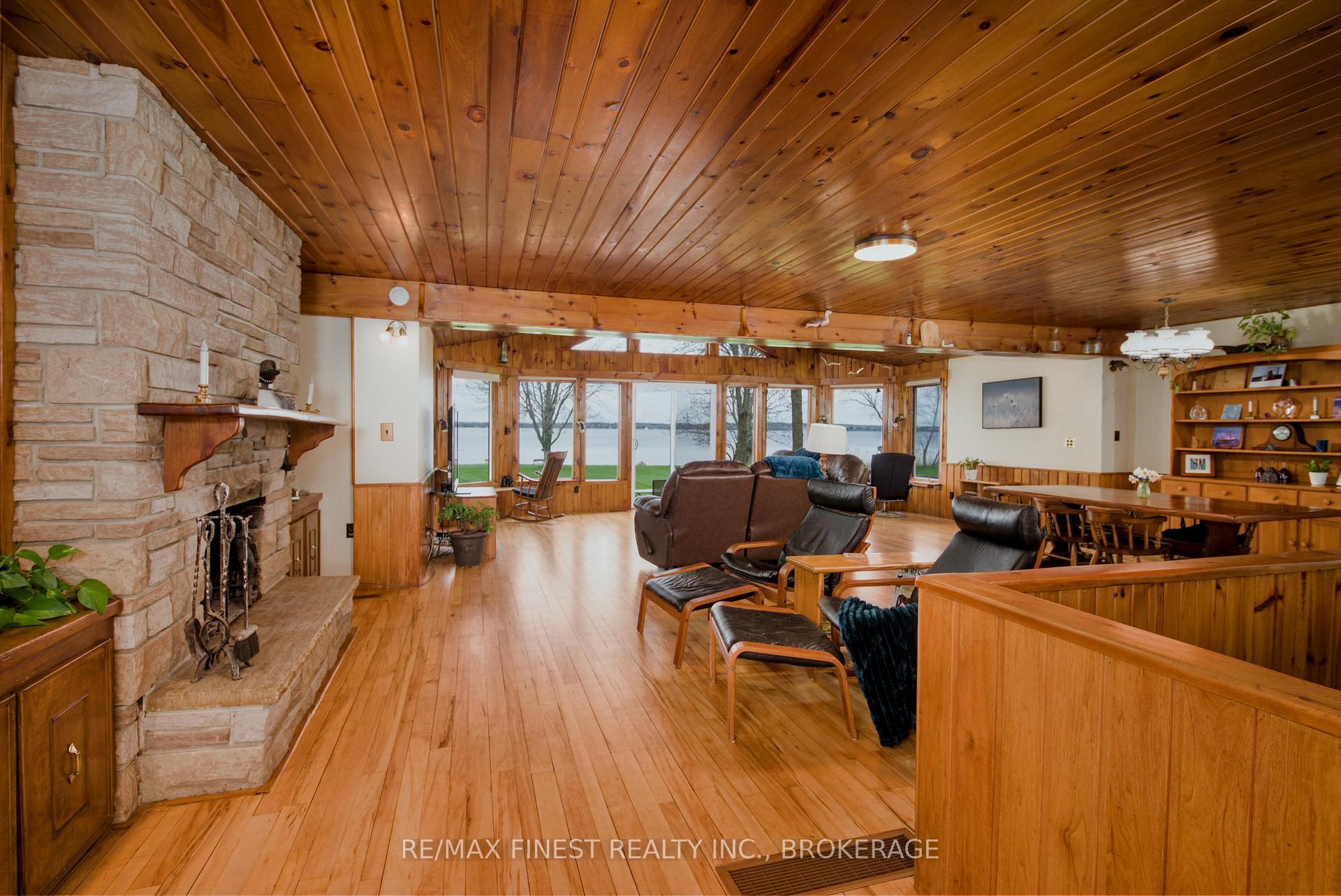 Photo 6 of 10930 Front Road, Loyalist, Amherst Island — HOMEH