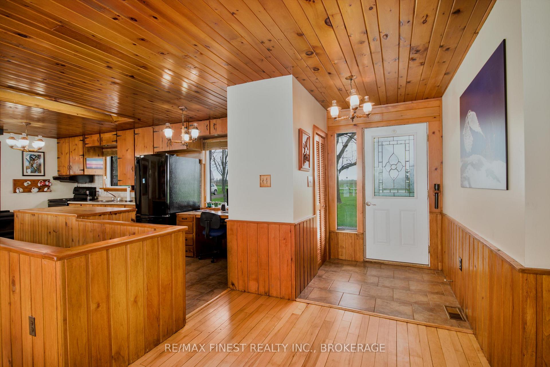 Photo 7 of 10930 Front Road, Loyalist, Amherst Island — HOMEH
