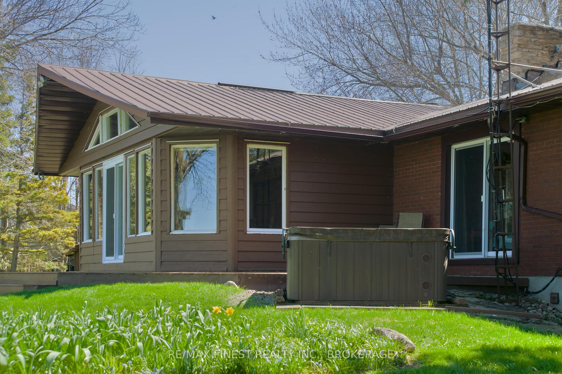 Photo 31 of 10930 Front Road, Loyalist, Amherst Island — HOMEH