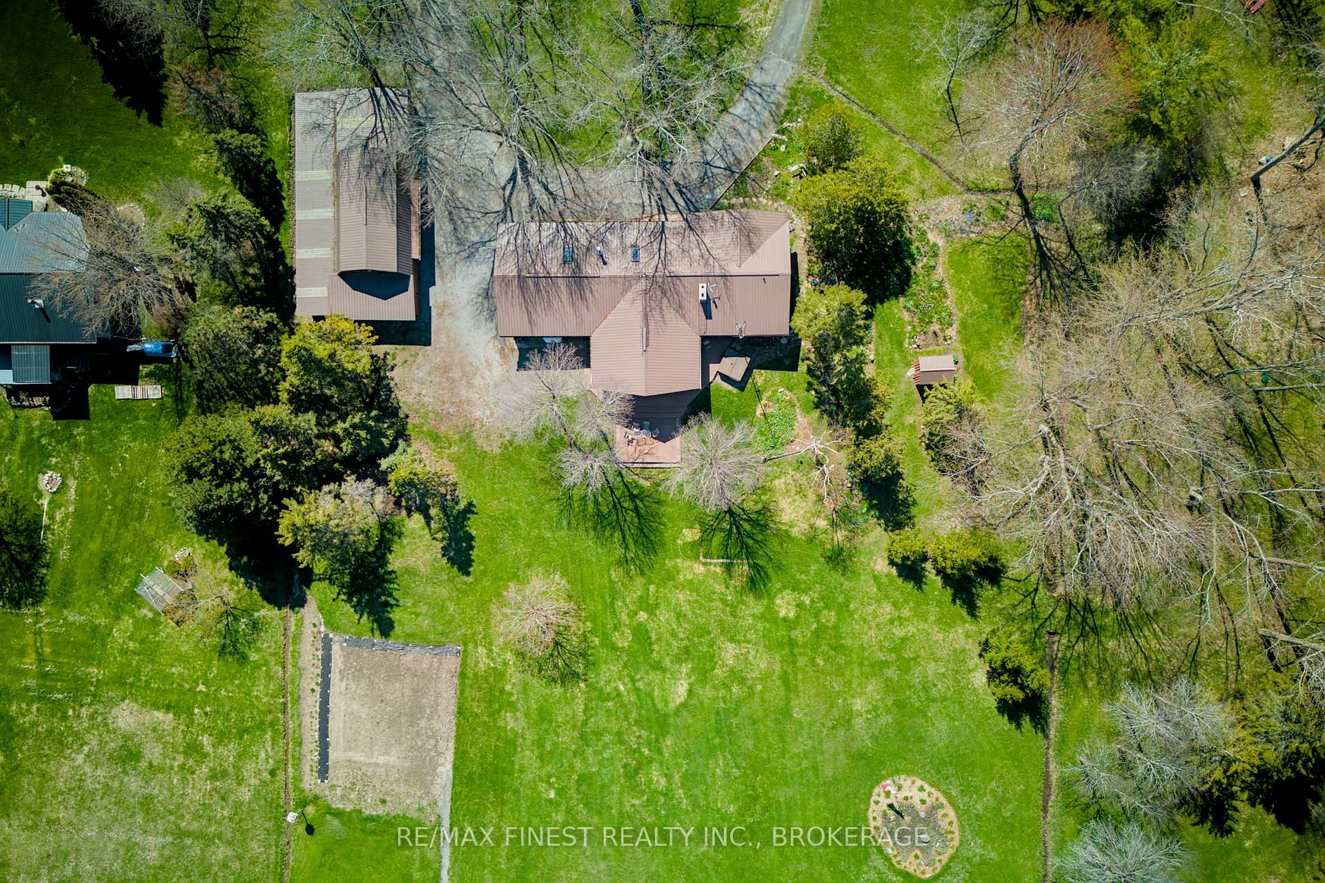 Photo 36 of 10930 Front Road, Loyalist, Amherst Island — HOMEH