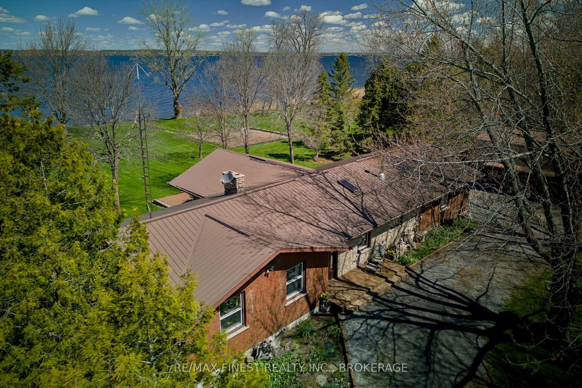 Photo 1 of 10930 Front Road, Loyalist, Amherst Island — HOMEH