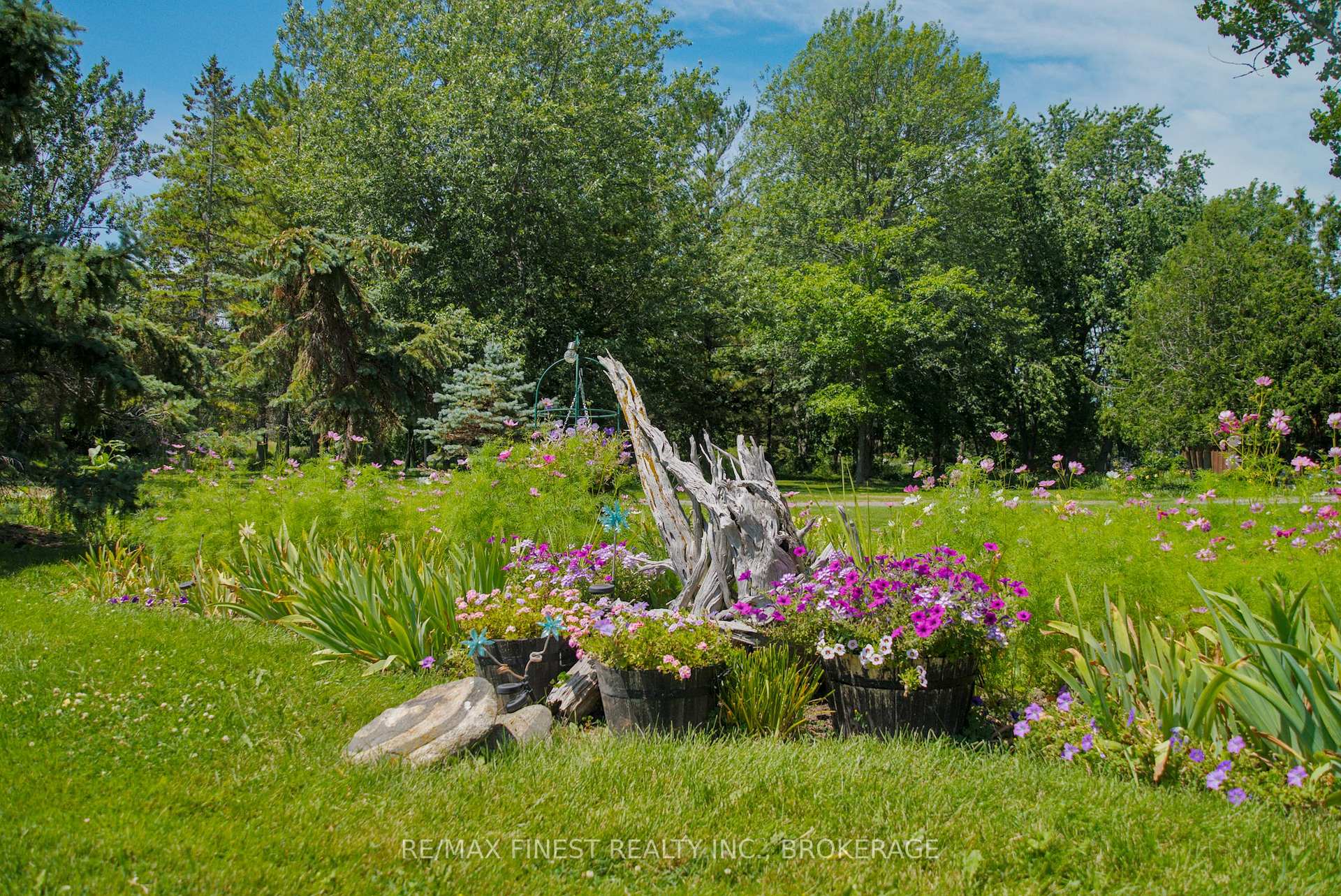 Photo 43 of 10930 Front Road, Loyalist, Amherst Island — HOMEH