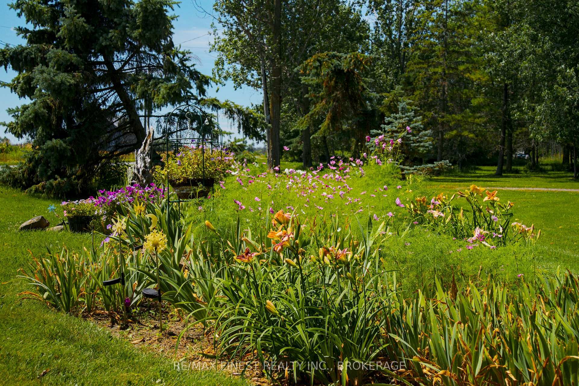 Photo 45 of 10930 Front Road, Loyalist, Amherst Island — HOMEH