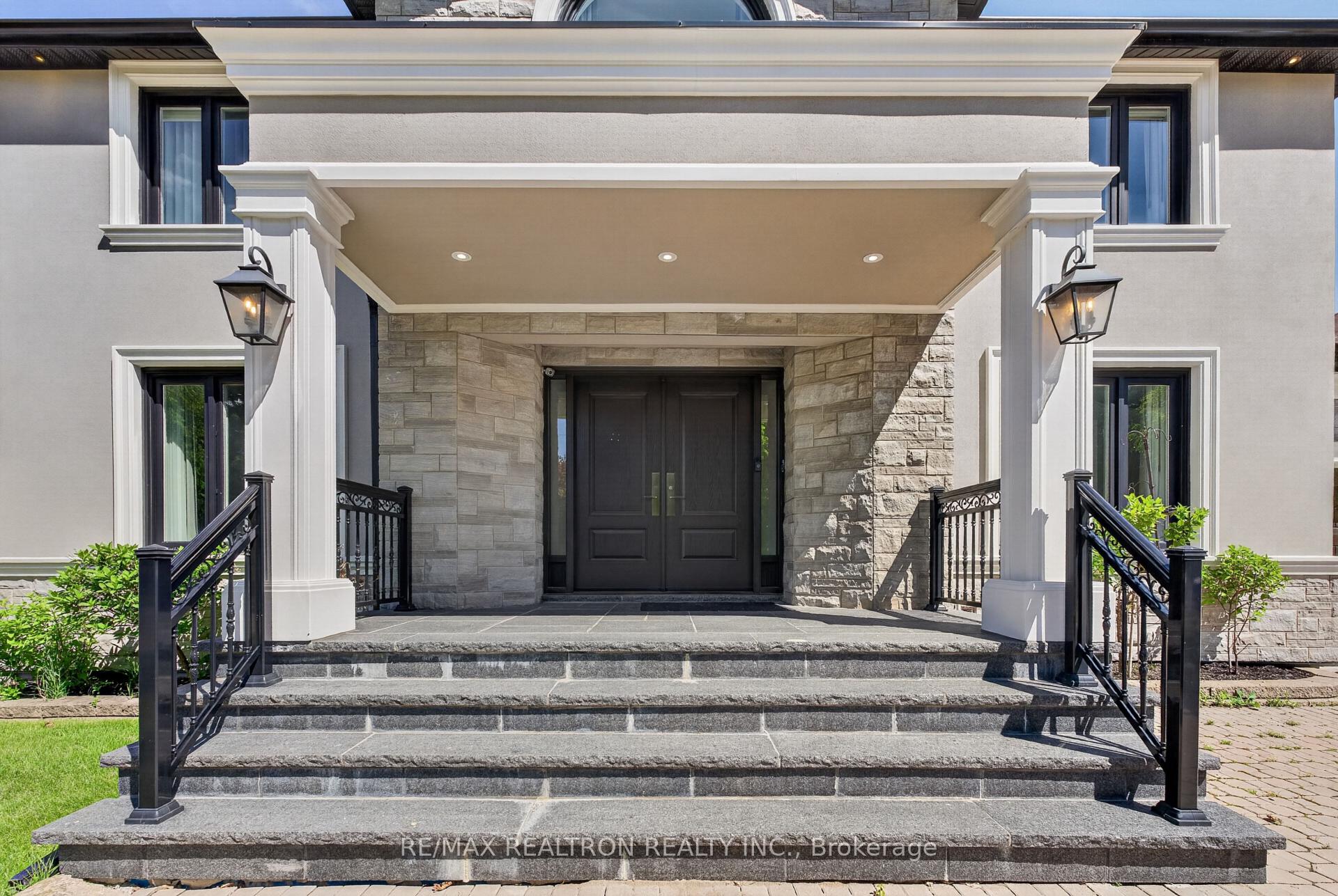 Photo 6 of 38 Beckenridge Drive, Markham, Milliken Mills East — HOMEH