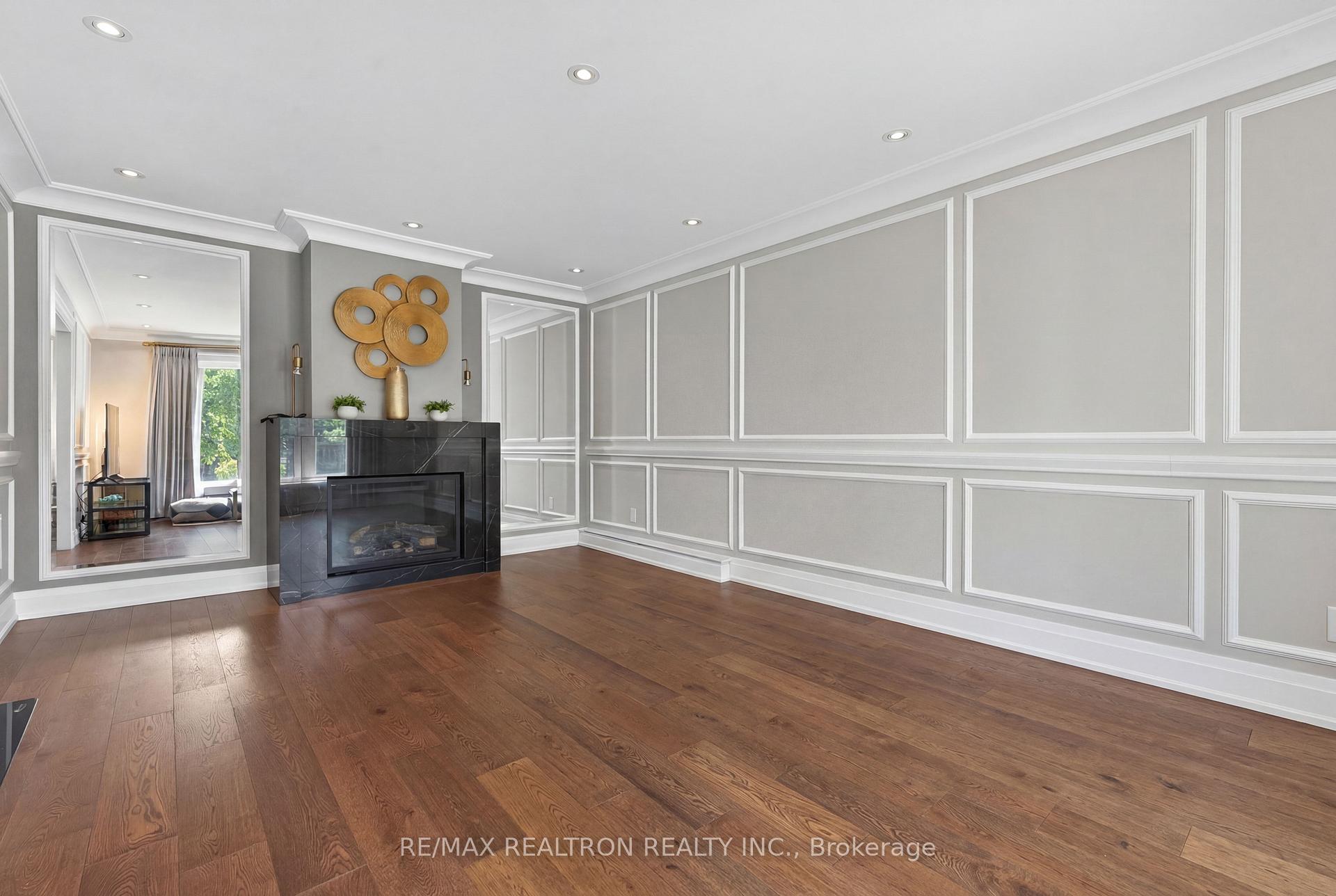 Photo 12 of 38 Beckenridge Drive, Markham, Milliken Mills East — HOMEH