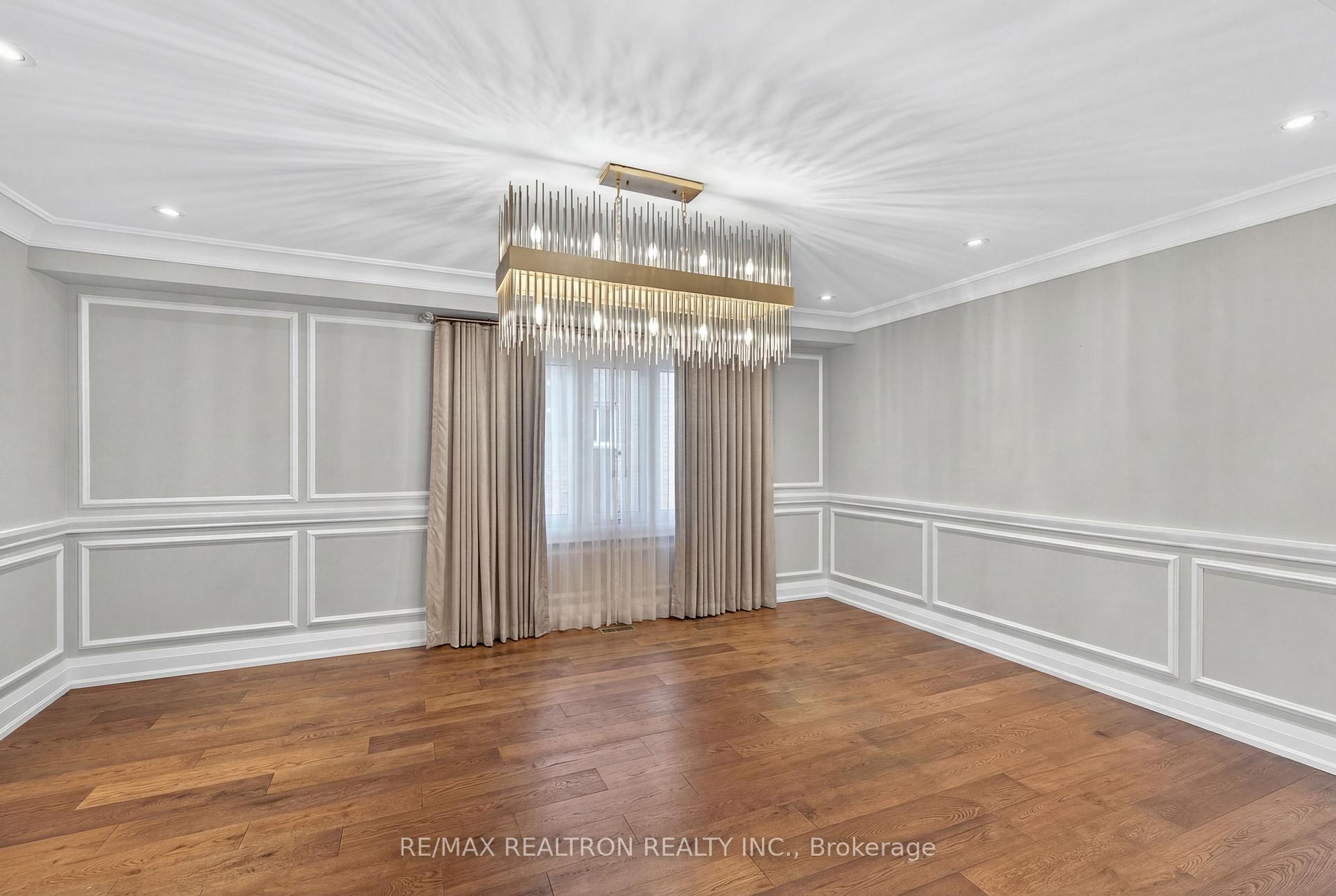 Photo 17 of 38 Beckenridge Drive, Markham, Milliken Mills East — HOMEH