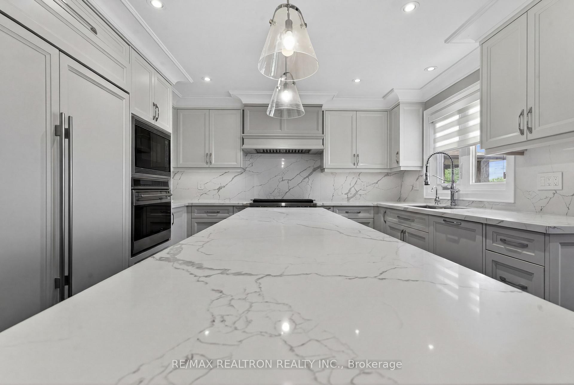 Photo 25 of 38 Beckenridge Drive, Markham, Milliken Mills East — HOMEH