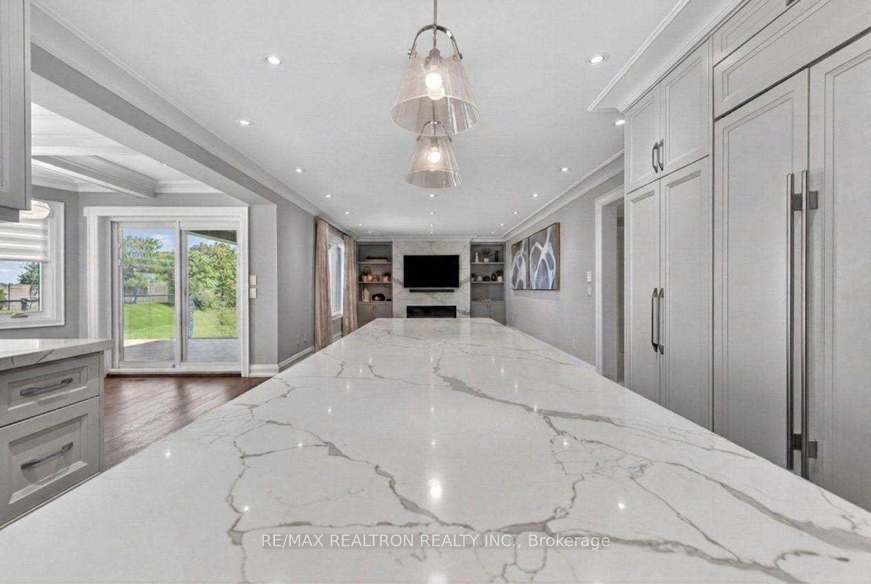 Photo 28 of 38 Beckenridge Drive, Markham, Milliken Mills East — HOMEH