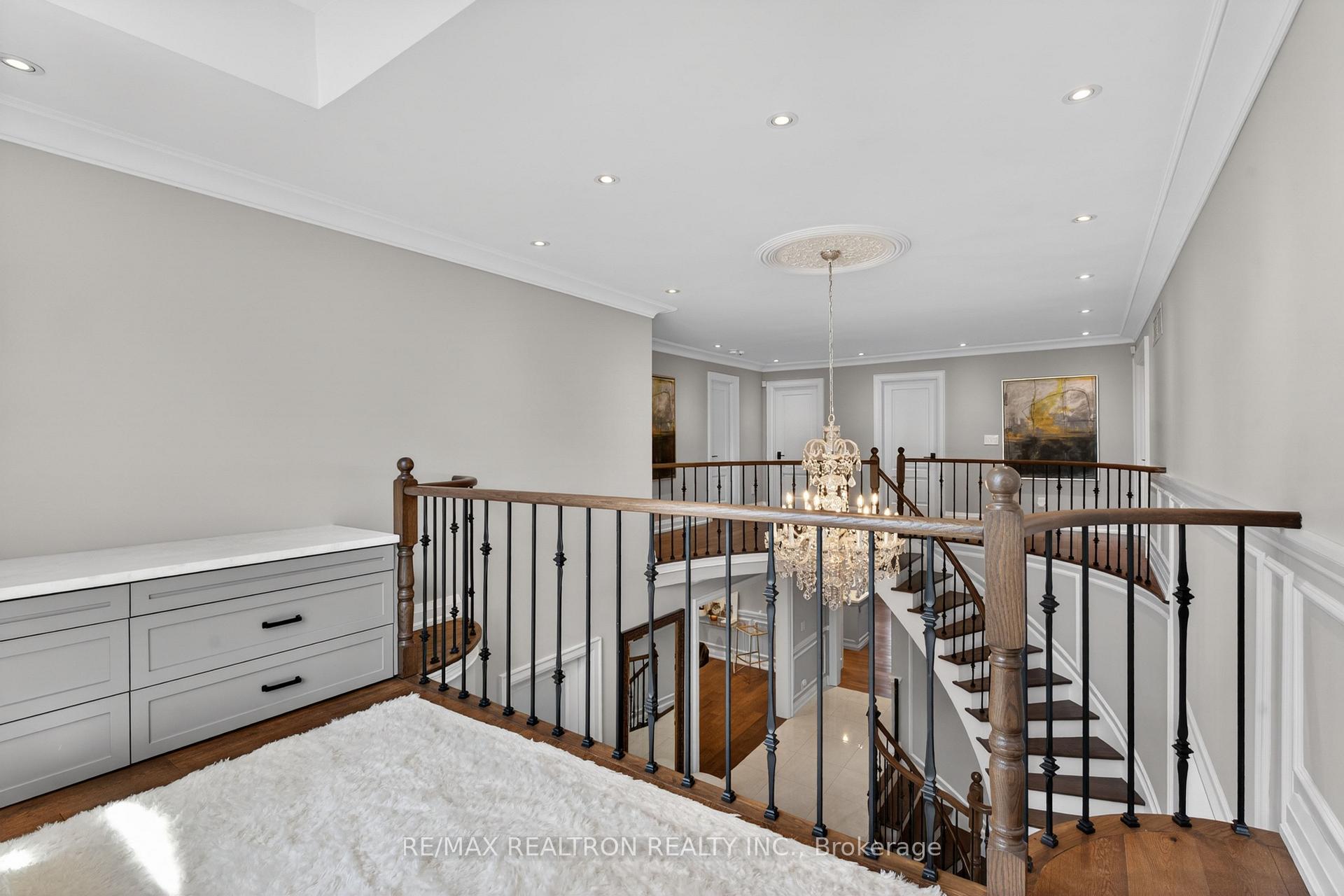 Photo 32 of 38 Beckenridge Drive, Markham, Milliken Mills East — HOMEH