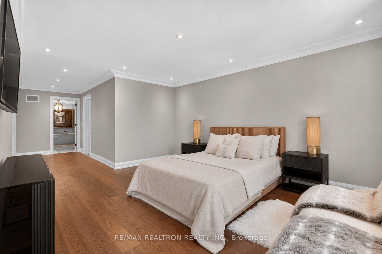 Photo 33 of 38 Beckenridge Drive, Markham, Milliken Mills East — HOMEH
